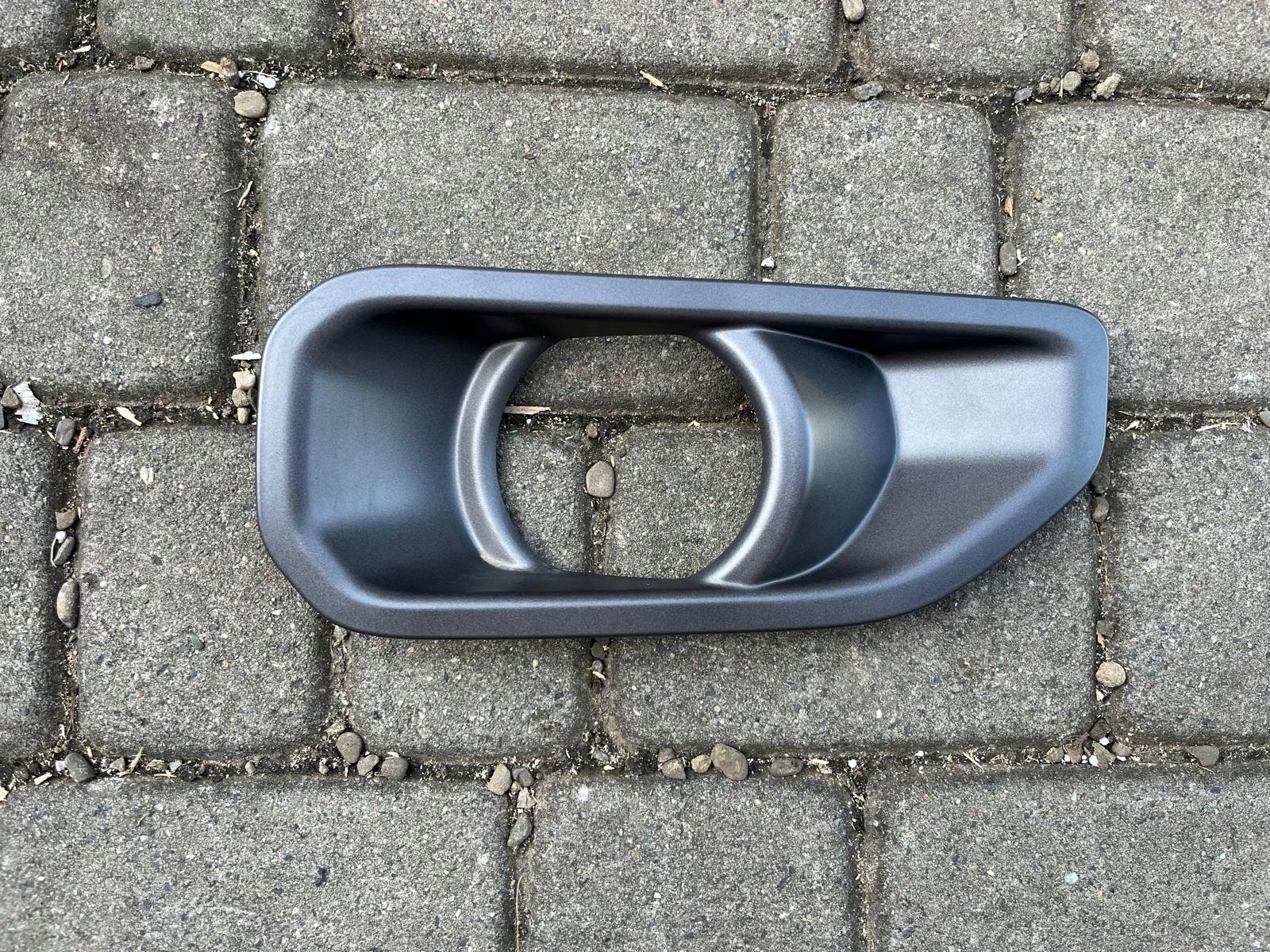 RAMKA LEWA HALOGENU OSŁONA OBRAMÓWKA JEEP WRANGLER JL GLADIATOR