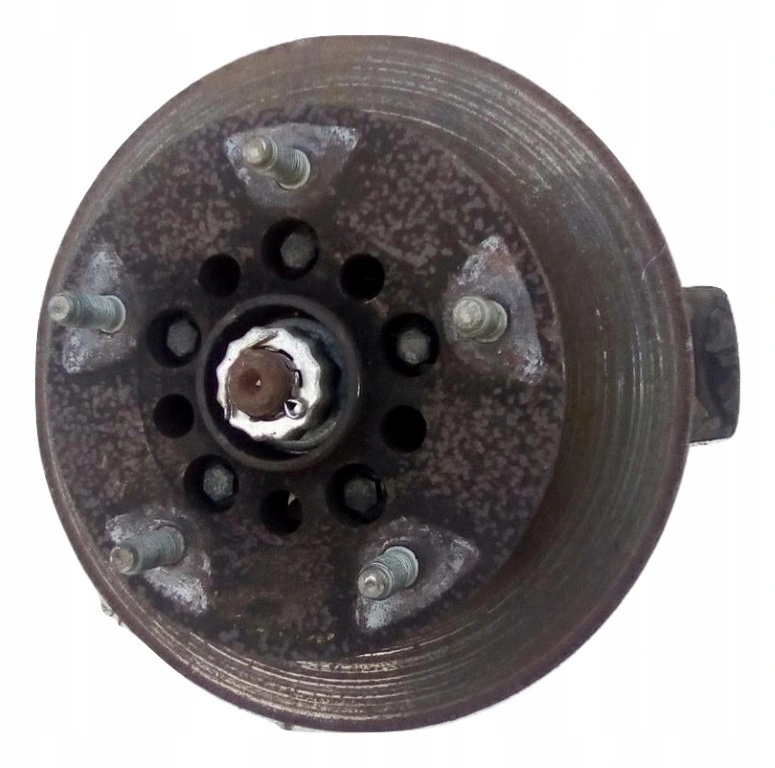 1557674678 - Кроссовер левый ступица Transit VI 2.0 DI 00-06