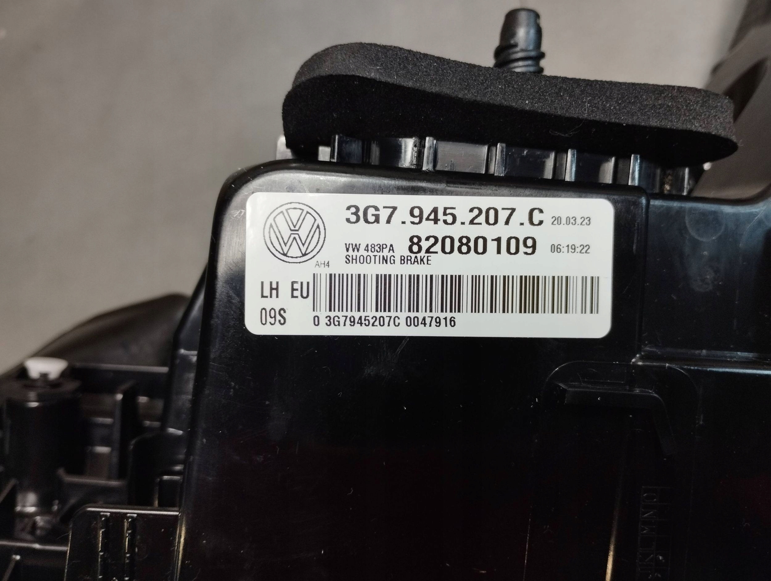 VW Arteon FL R lights rear part LED KOMBI IQ LIGHT