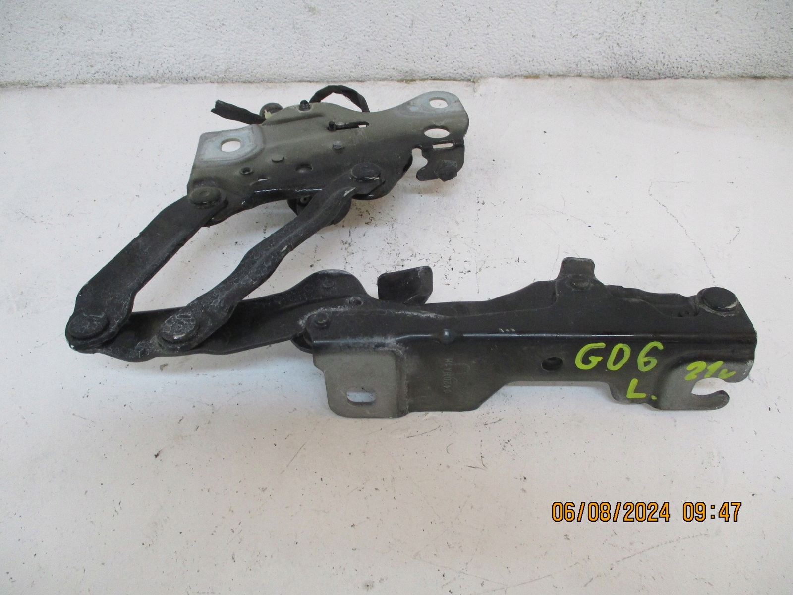 hinge bonnets BMW X6 G06 PIROTECHNICZNY 7418202 7418201