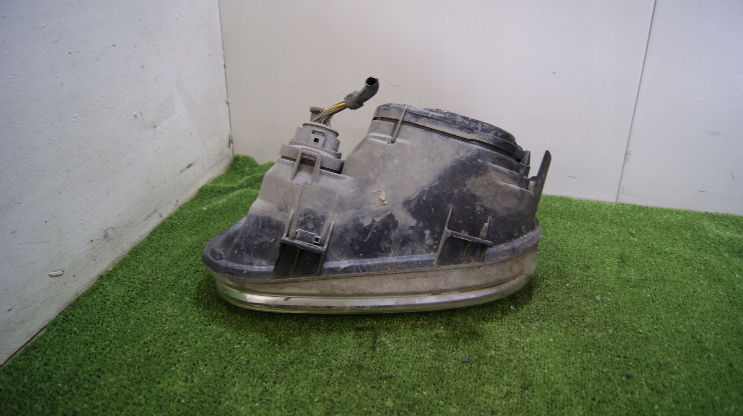 light right front VOLKSWAGEN GOLF 4 1J1941016C VALEO