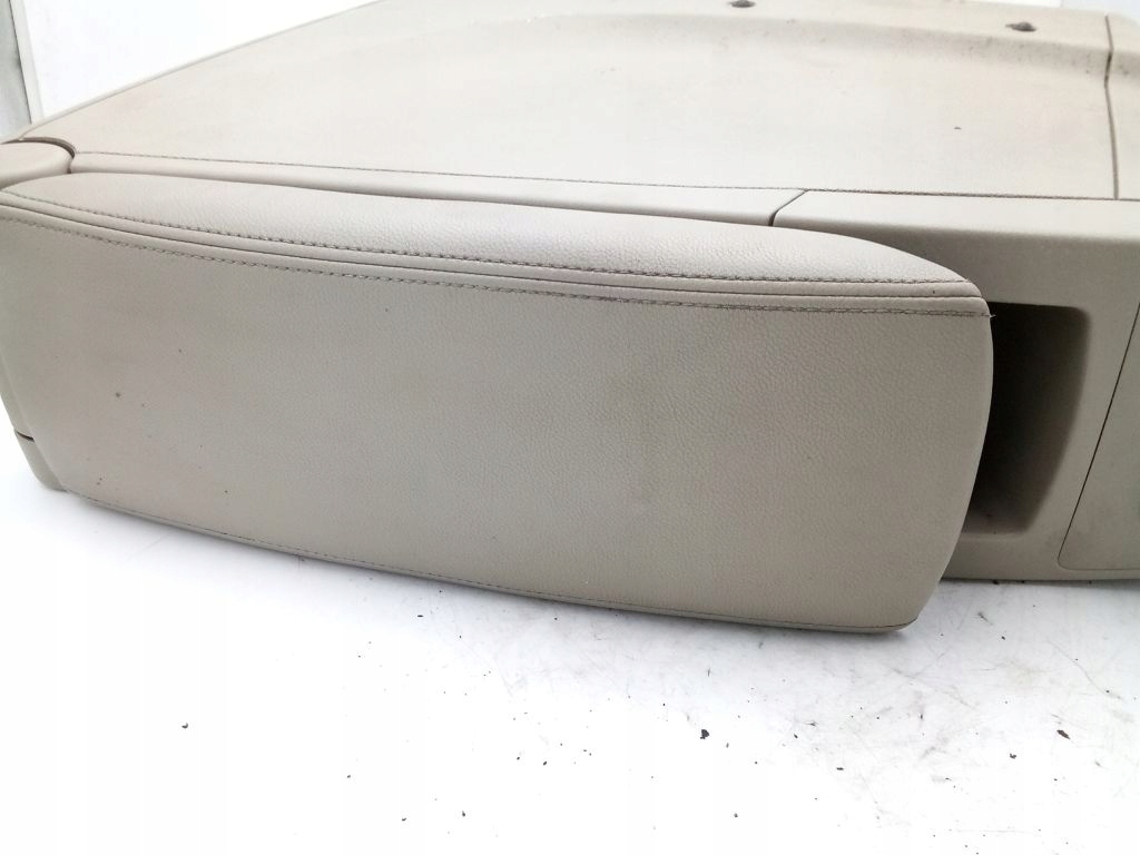Renault Scenic III 3 armrest passenger compartment Navi