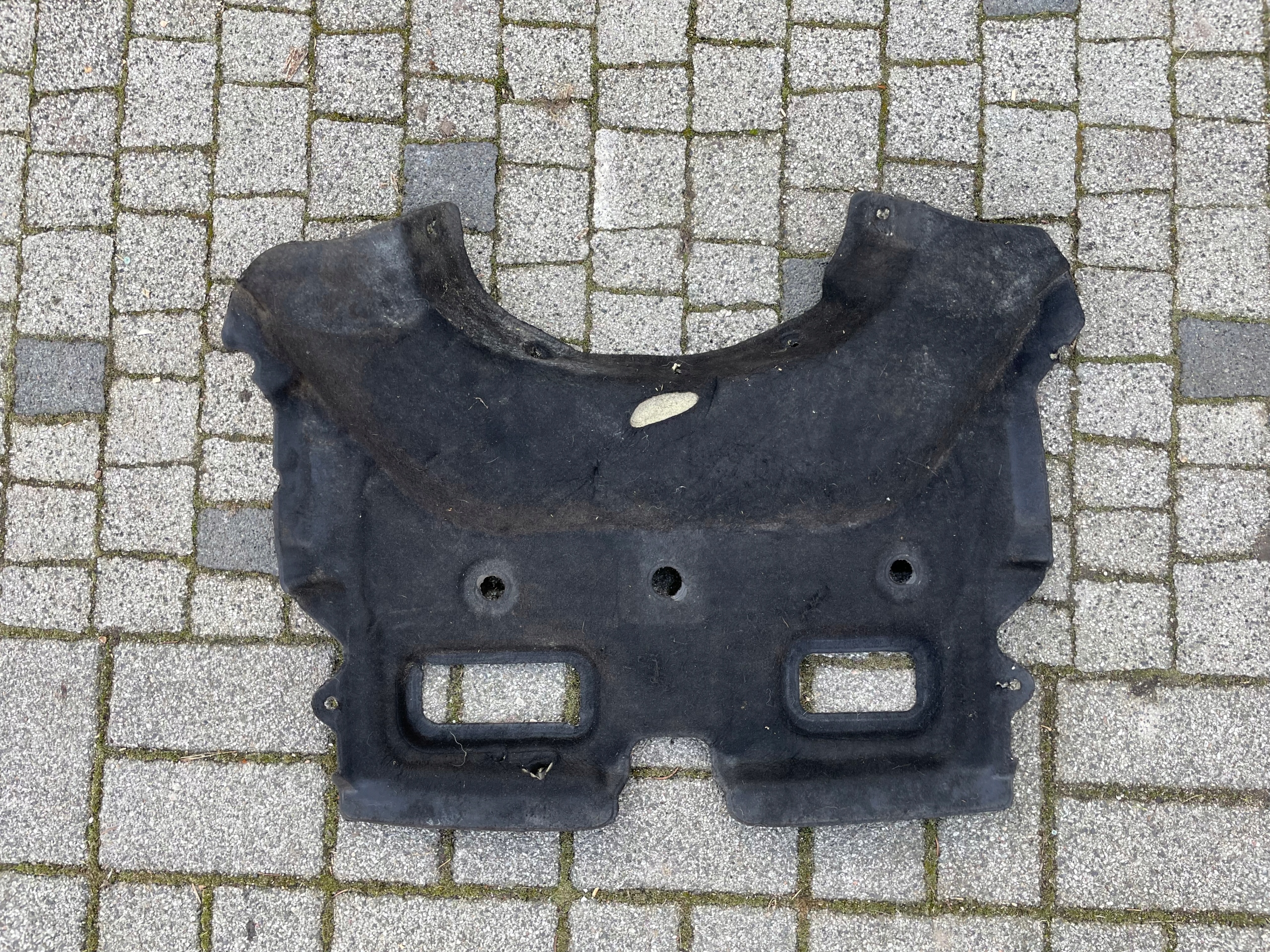 Тепловой щит BMW X5 F15 X6 F16 7320576