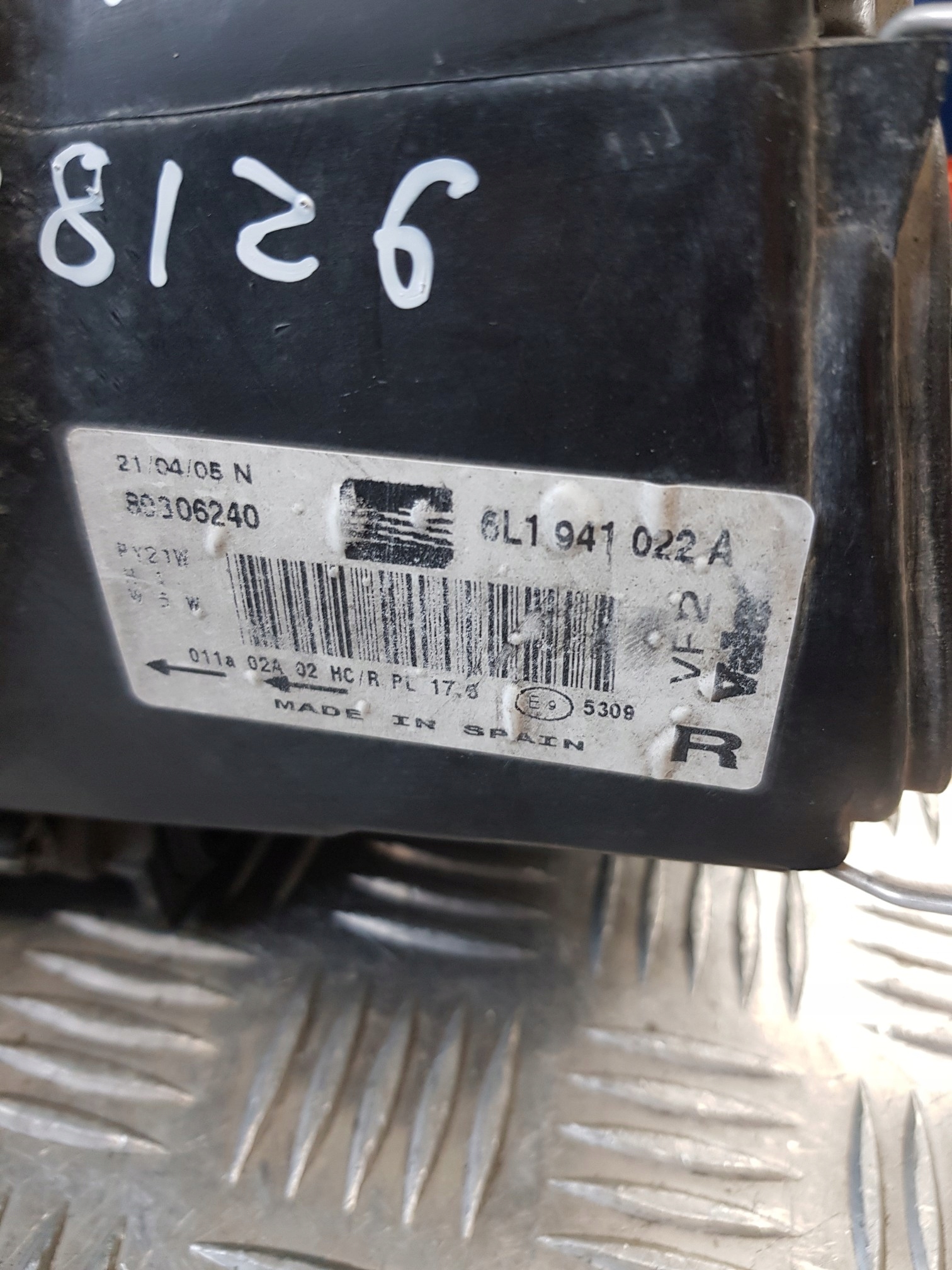 light right front 6L1941022A SEAT CORDOBA 05R