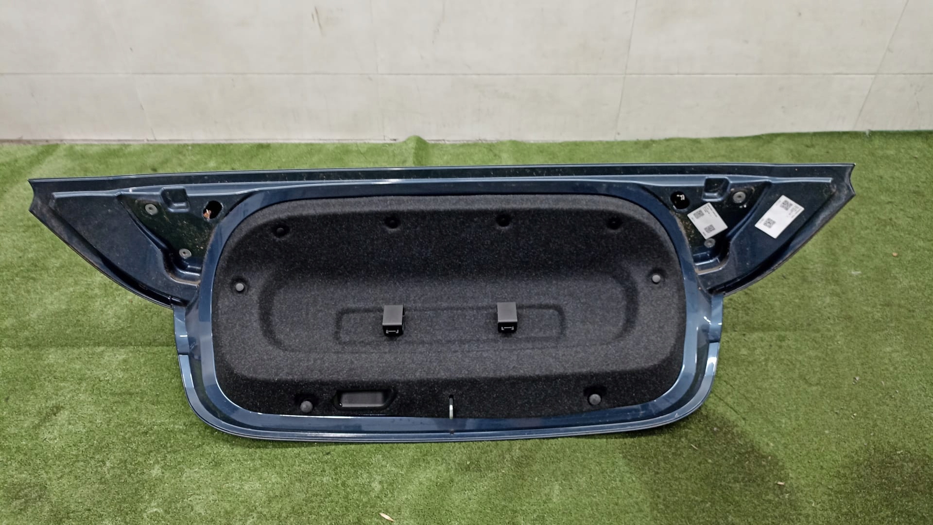 BMW 4 G23 trunk door boot C4F KAMERA upholstery