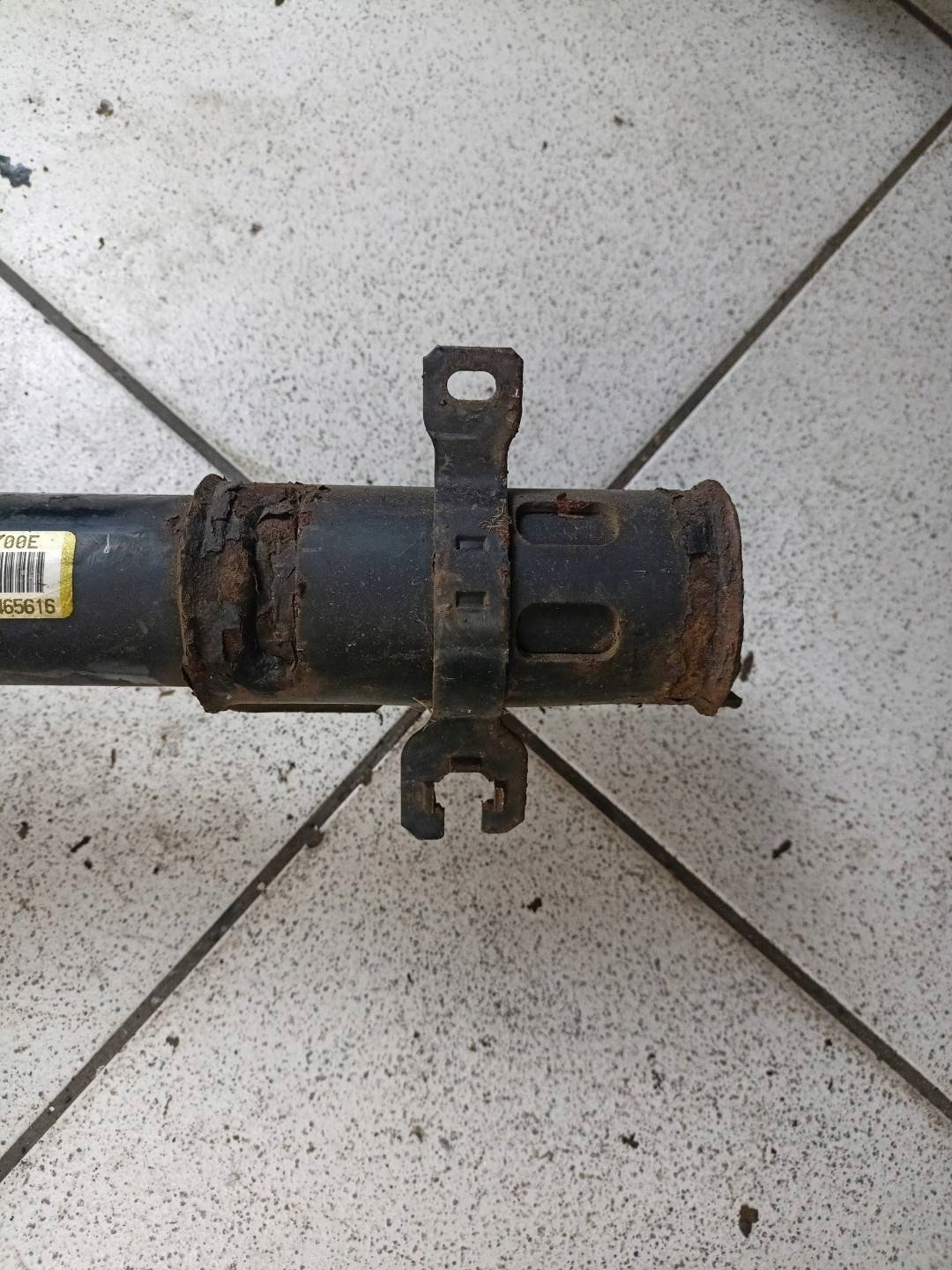 shock absorber front right side Mazda CX-9 facelift 2009 TD13-34700E
