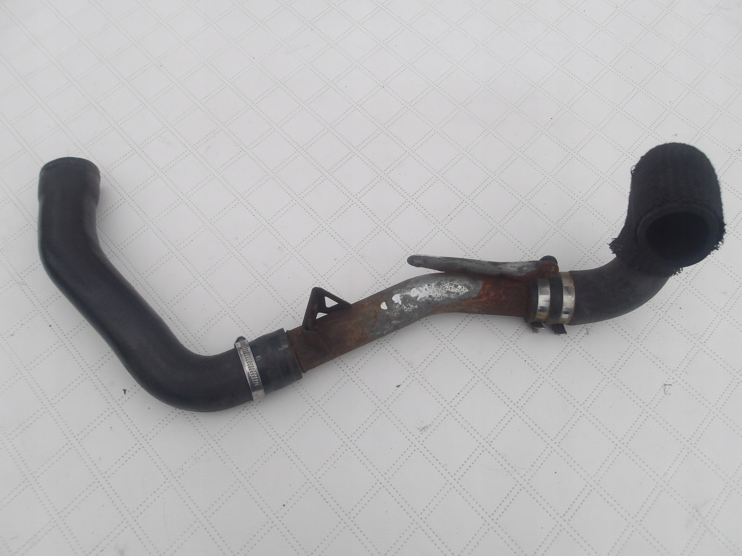 SUZUKI SX4 06-13 2.0 DDIS cijev interkulera crijevo prijenos OE