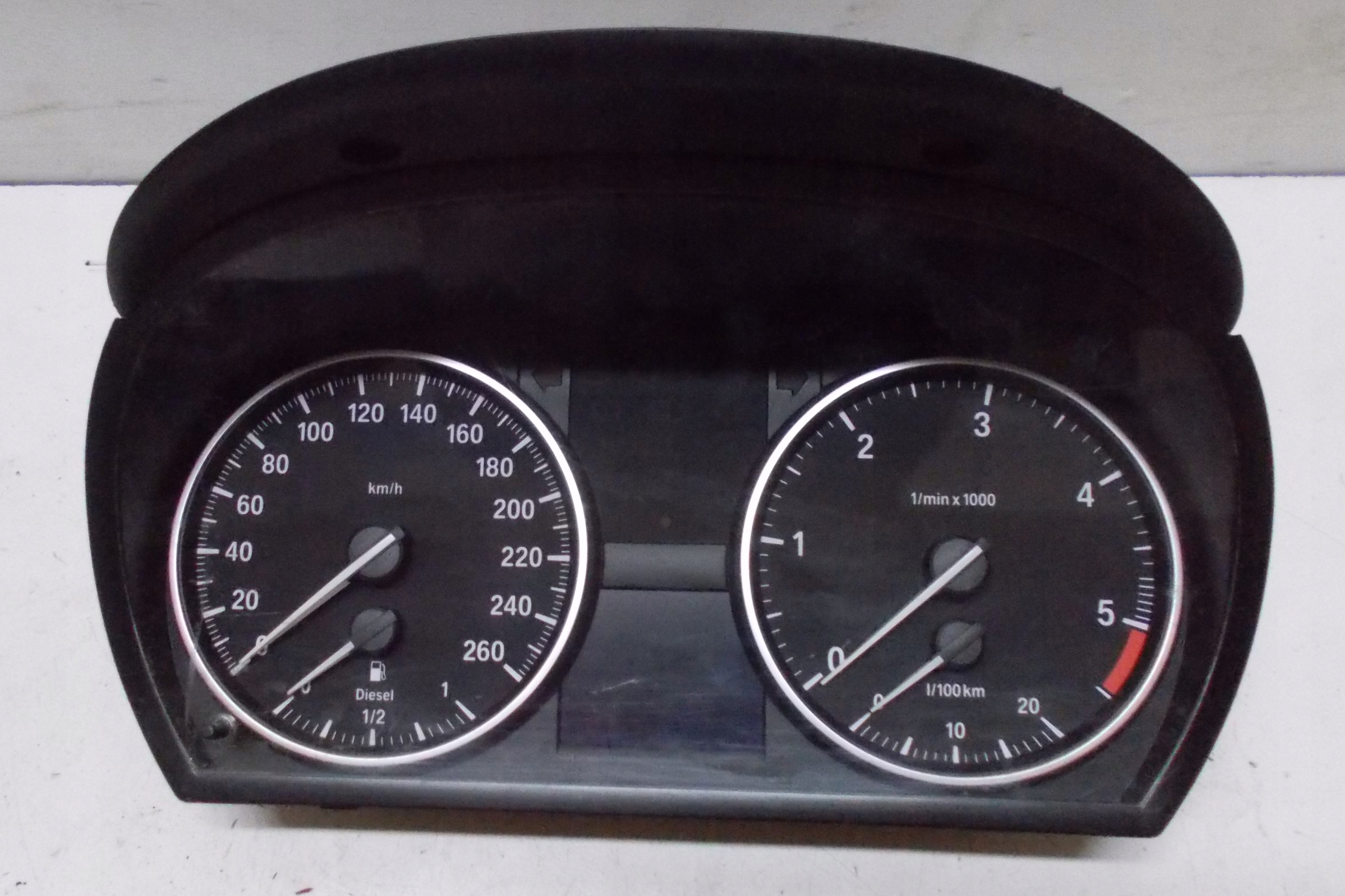 BMW E91 2.0 D 10R clock LICZNIKI 9187344