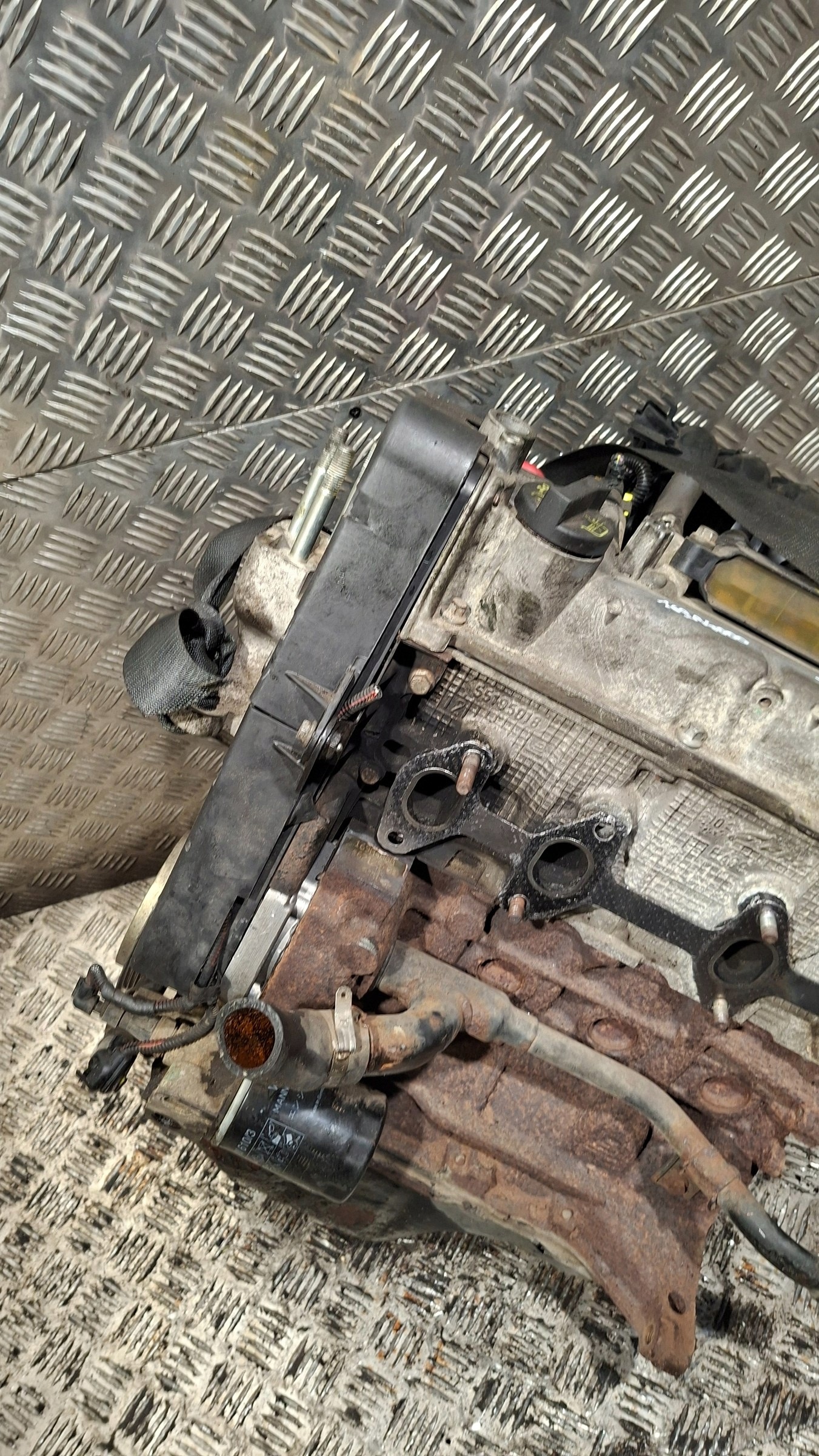 engine unprotected pillar FIAT PANDA II 1.2 169A4000
