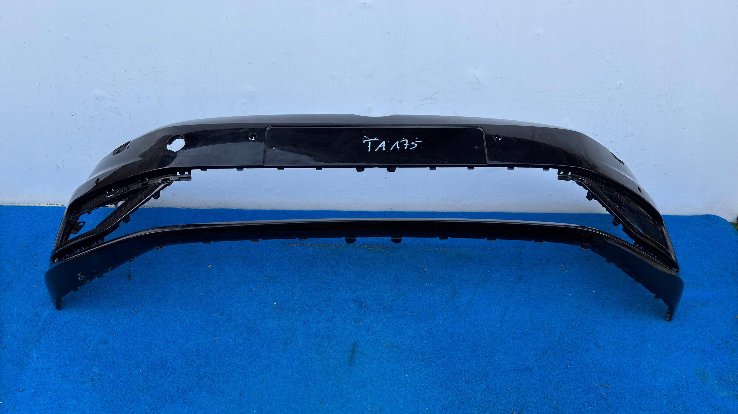 VW GOLF 7 VII LIFT bumper front below washers and PDC 5G0807221FL TA175