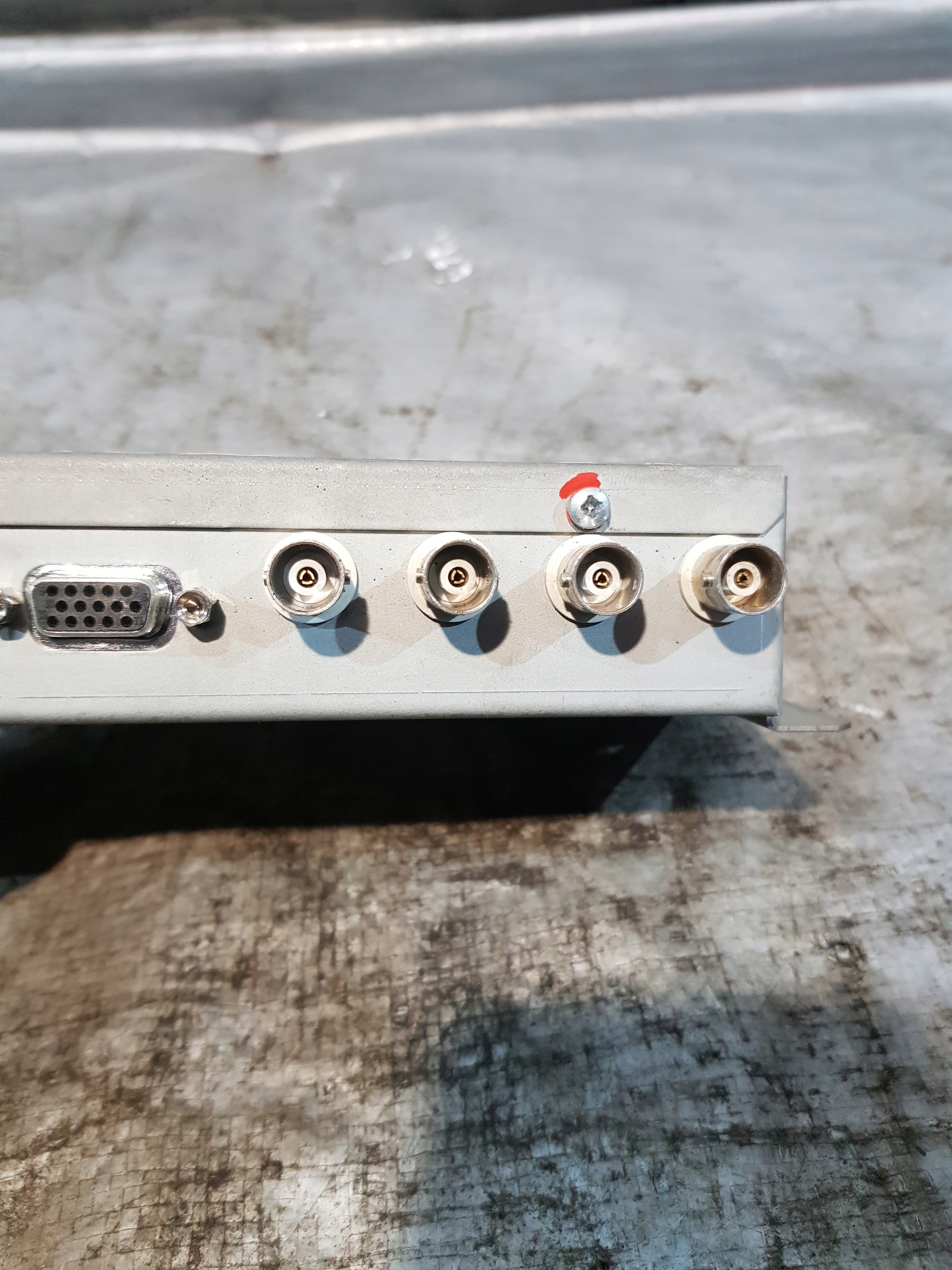 KONWERTER BLAUPUNKT RGB/FBAS RENAULT 7607005713