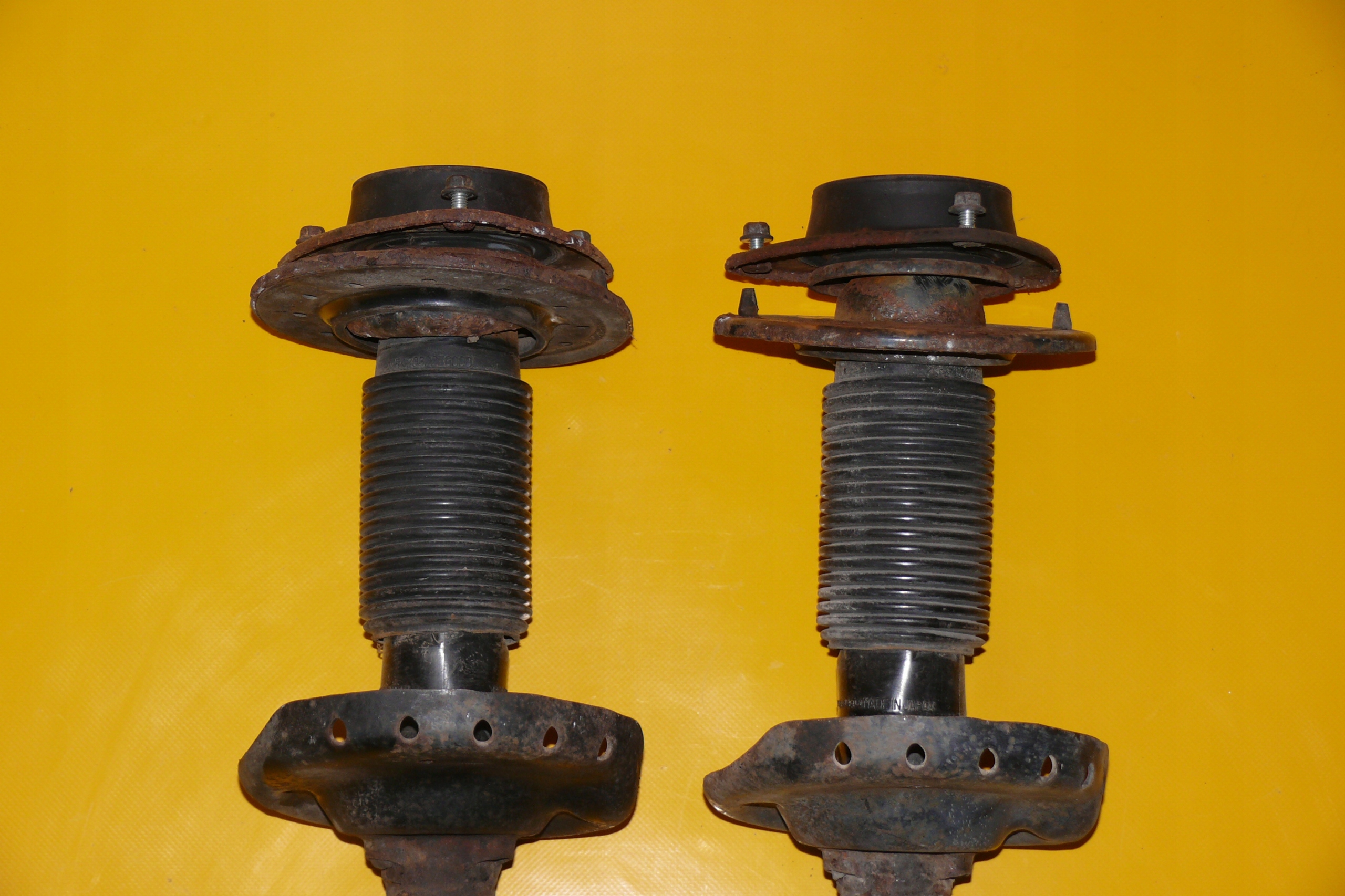 shock absorbers front front SUBARU IMPREZA III 3 XV 2.0D 150KM EE20Z 07-11