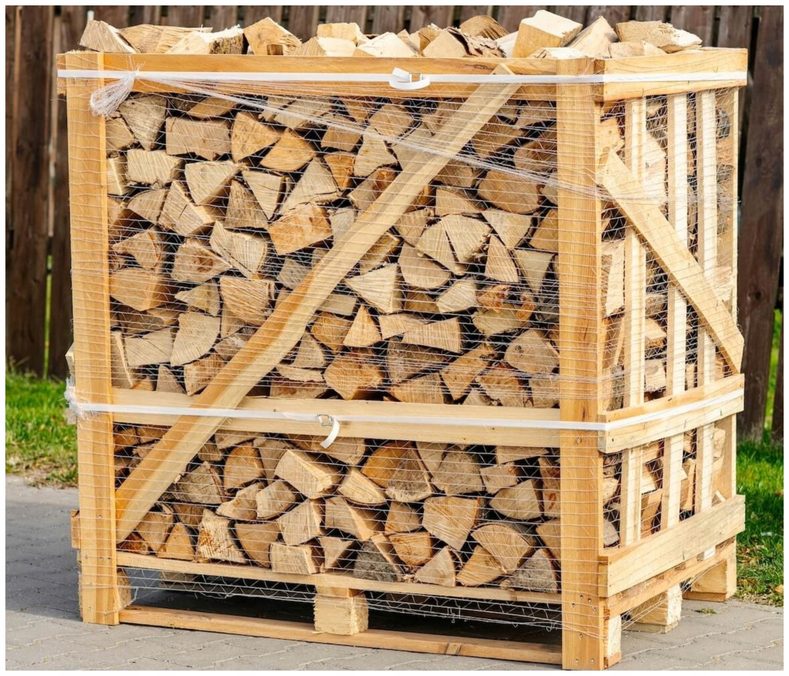 Drewno Do Pieca Paleta Sosna 1MP 800 Kg Drewno Do Kominka Opałowe Układane
