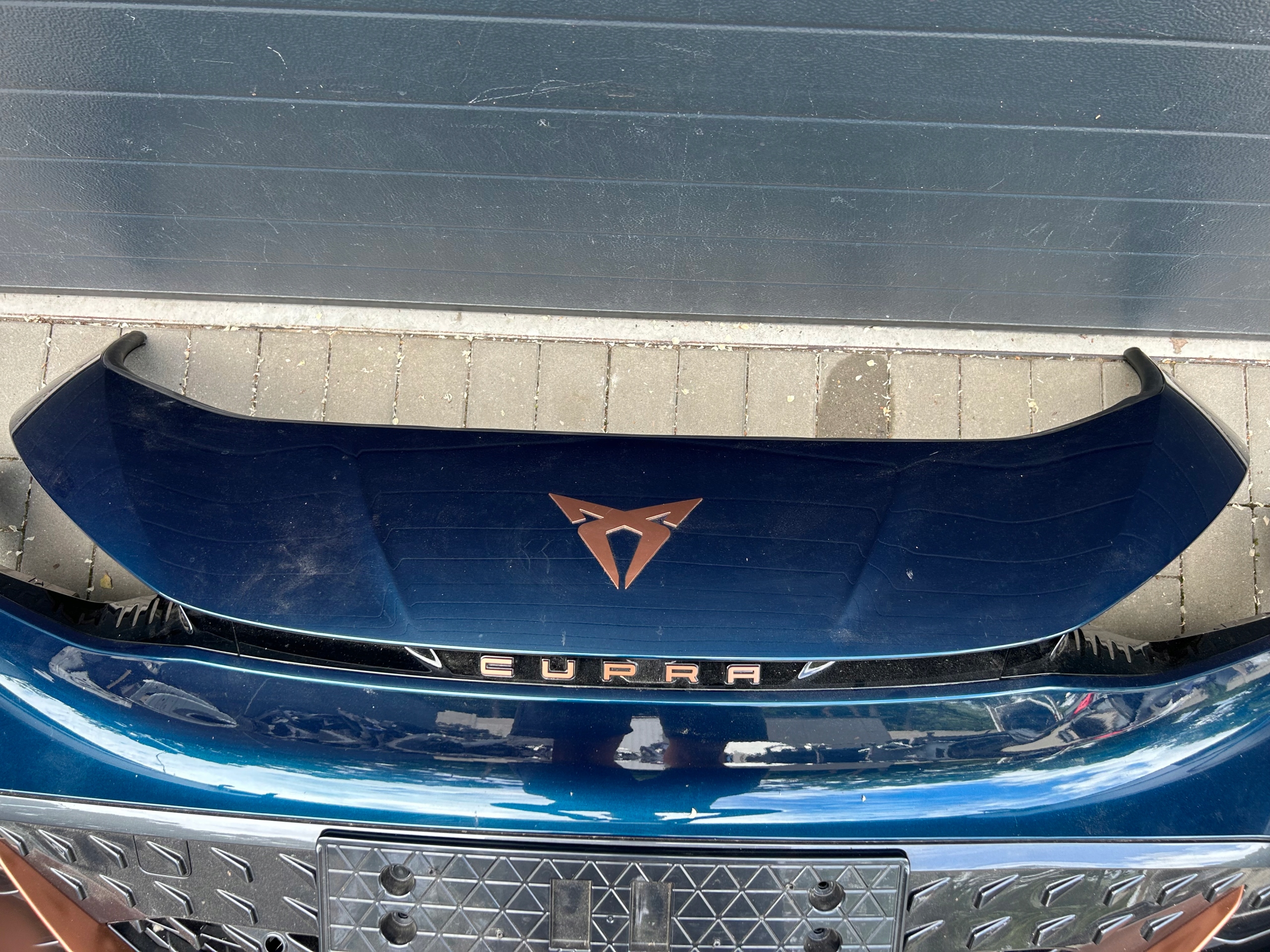 Cupra Born bumper front front b ladny komplet