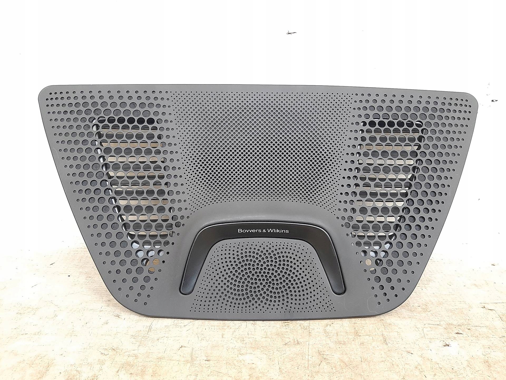 6991314 X5 - Решетка динамика консоли Bowers Wilkins BMW G05 G07