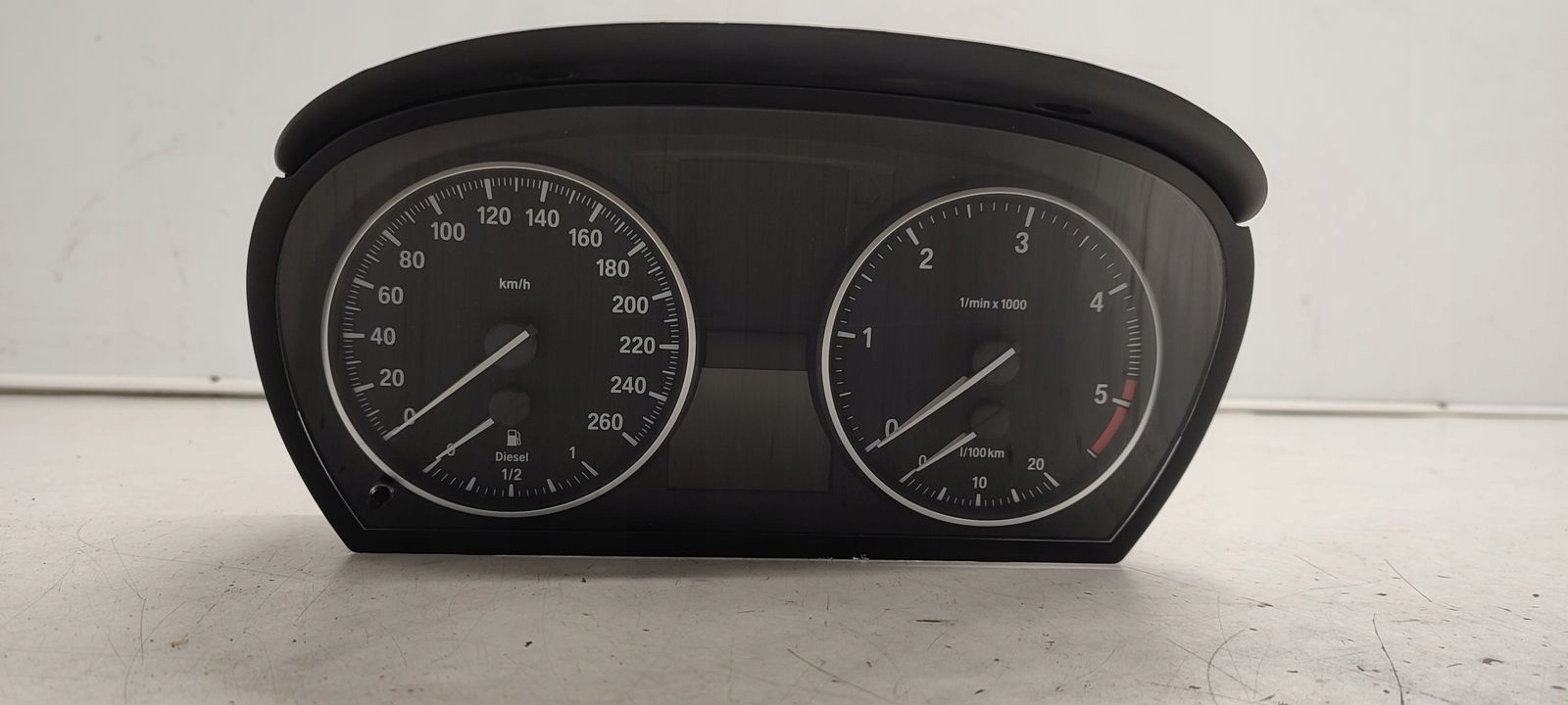 dials BMW E91 320d