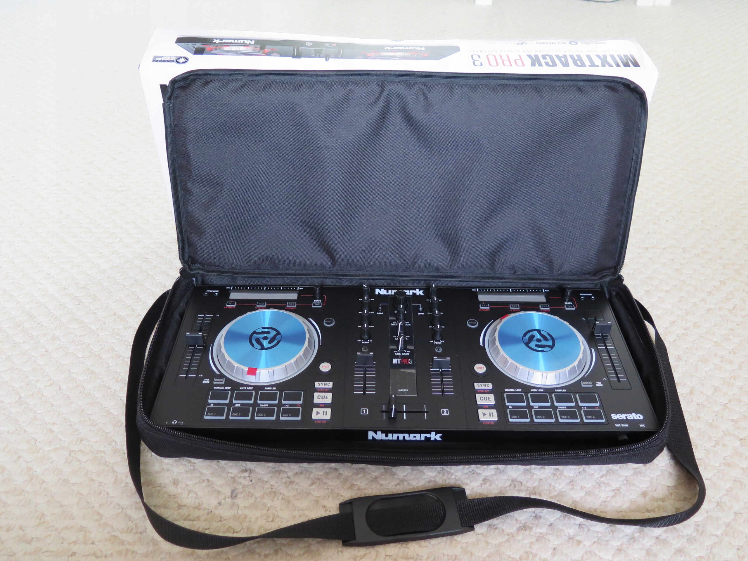 Numark Mixtrack Pro + Edifier スピーカーセット Numark Mixtrack Pro FX - kontroler Serato Dj - Sklep, Opinie
