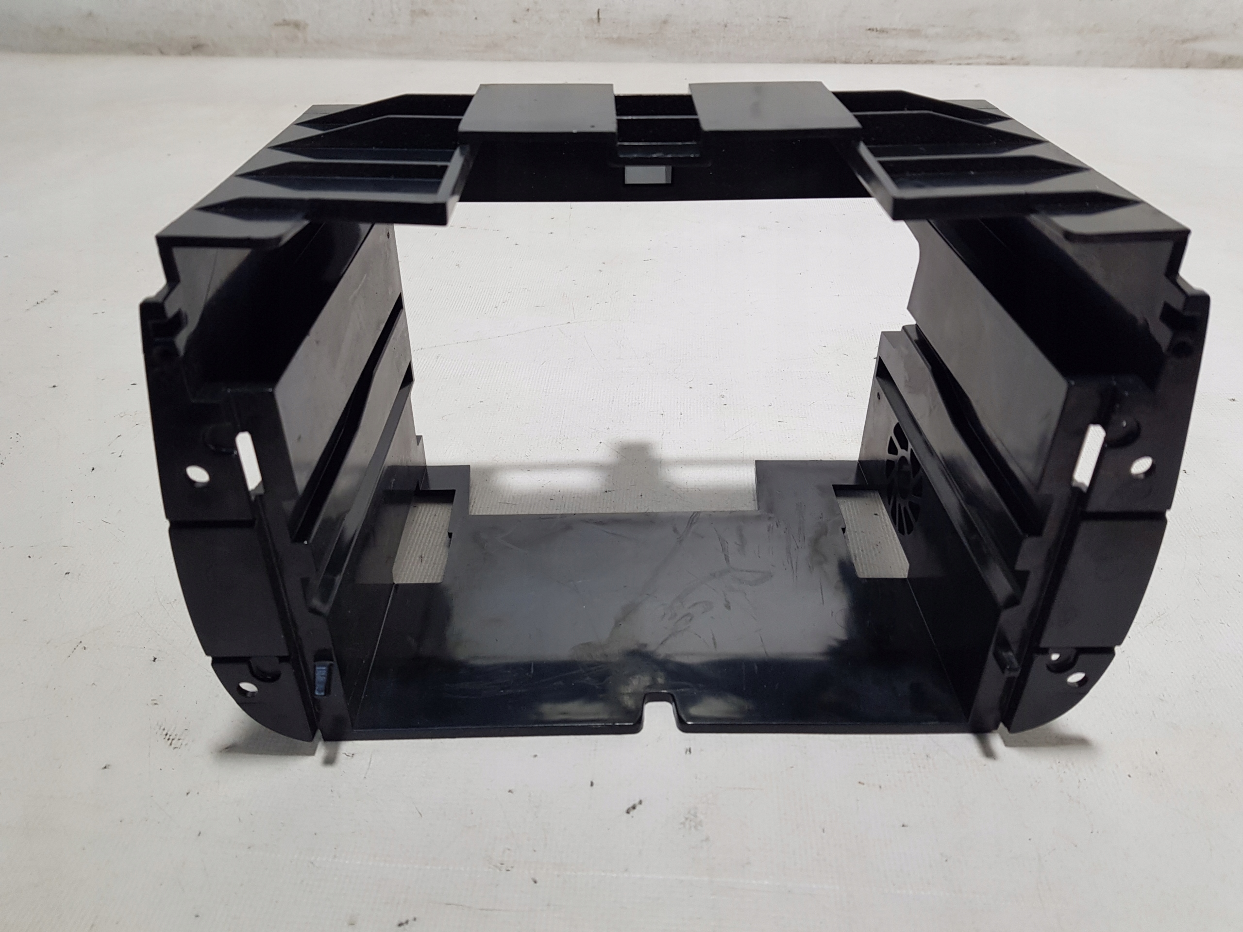 holder bracket support guard RADIA frame navigation devices MERCEDES SL R230 W230