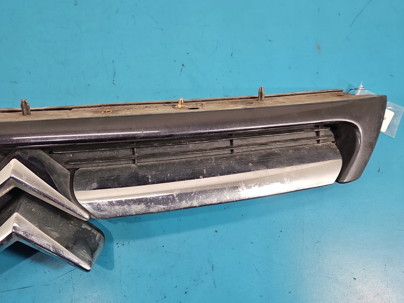 решетка радиатора CITROEN C8