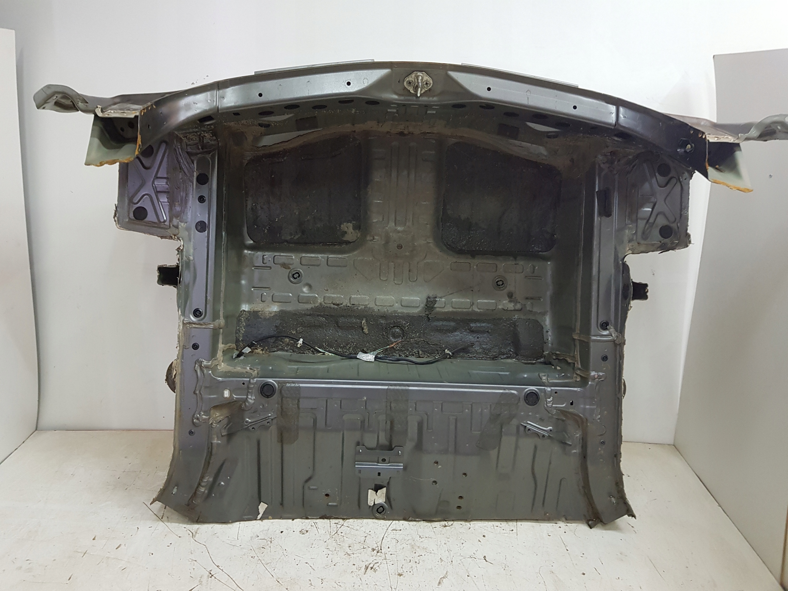 Pas tylny wanna NH737M Honda Civic IX 12-16