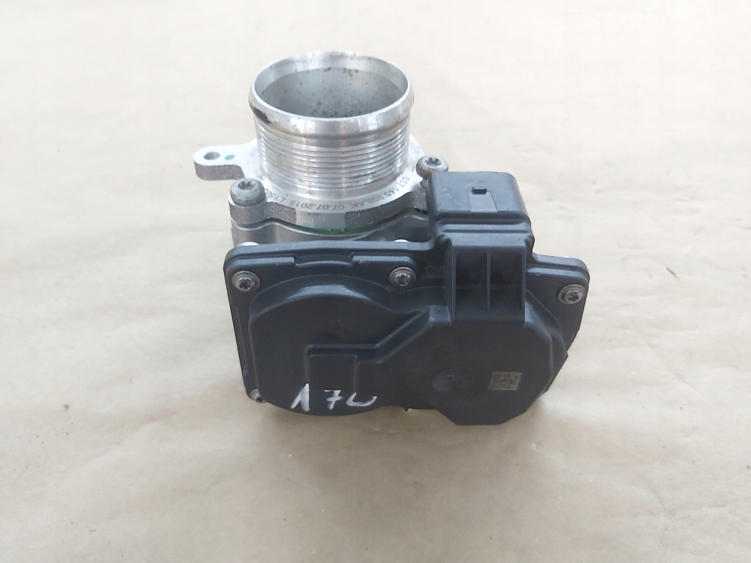 PRZEPUSTNICA AUDI Q7 A8 057145950G