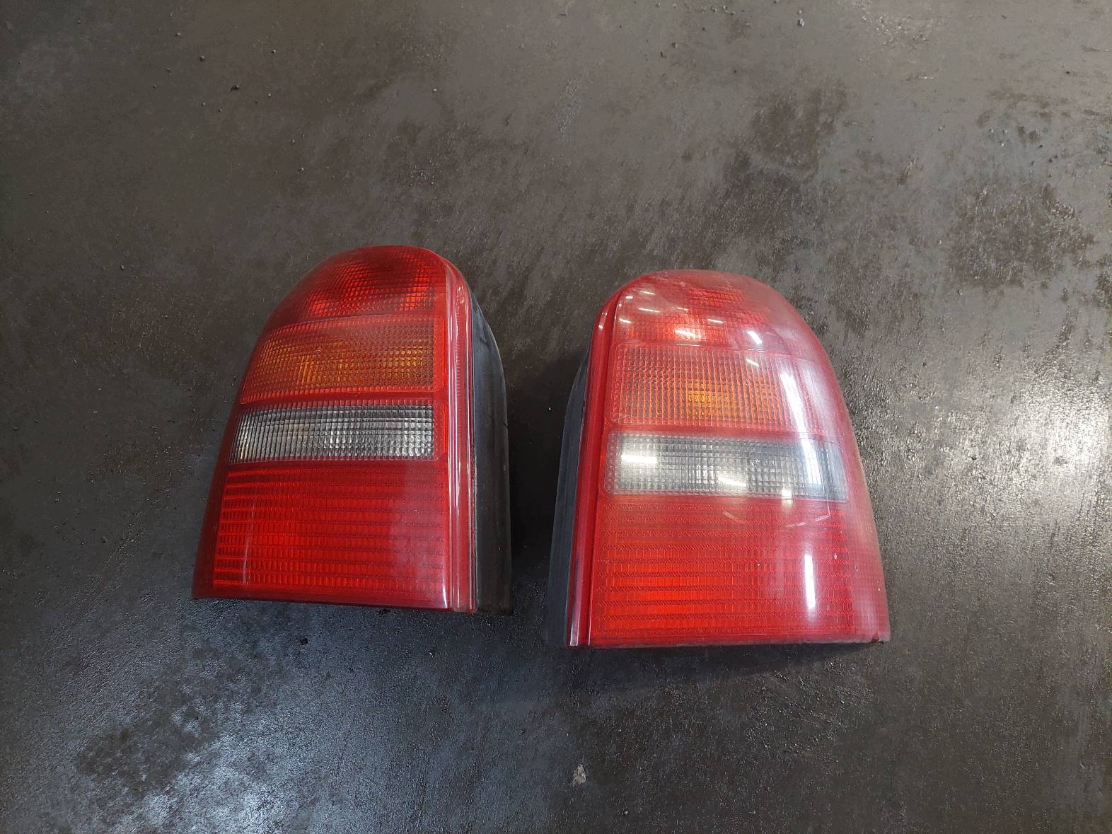 complete rear part AUDI A4 B5 LZ6U trunk door boot bumper rear part lights