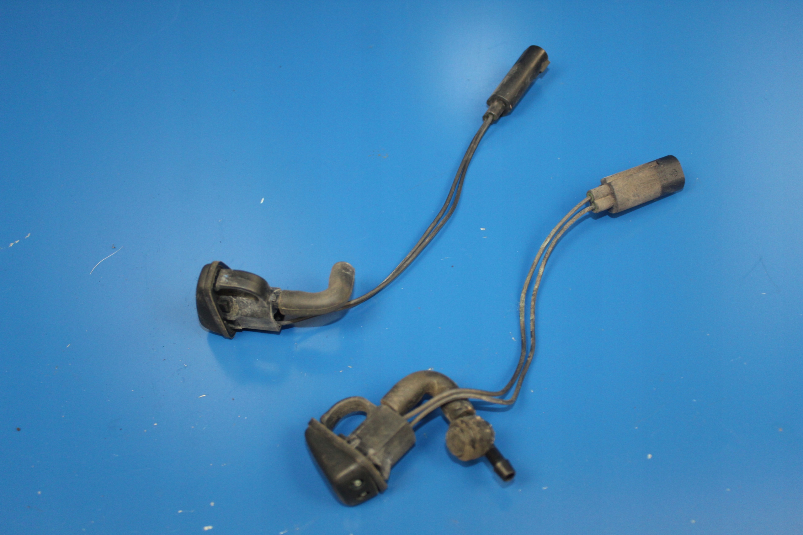 DISCOVERY III DYSZA washer bonnets windows