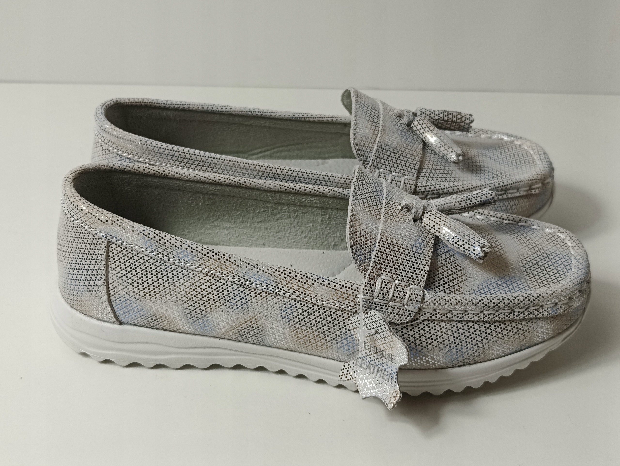 Baleriny, mokasyny Jezzi srebrne skóra r. 39 lekkie