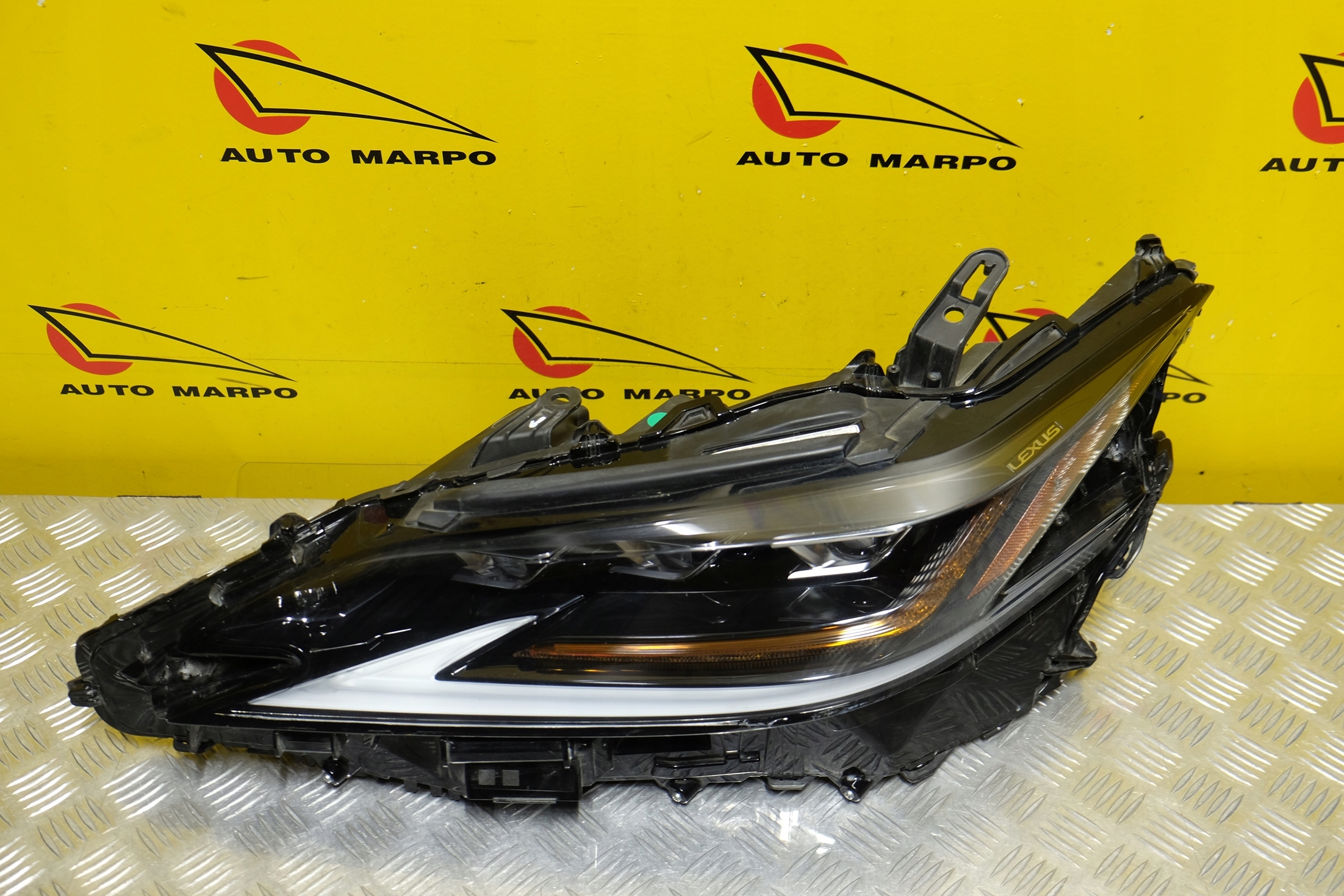 LEXUS ES ES350 ES300H 18- REFLEKTOR LAMPA LED USA Producent części Lexus OE