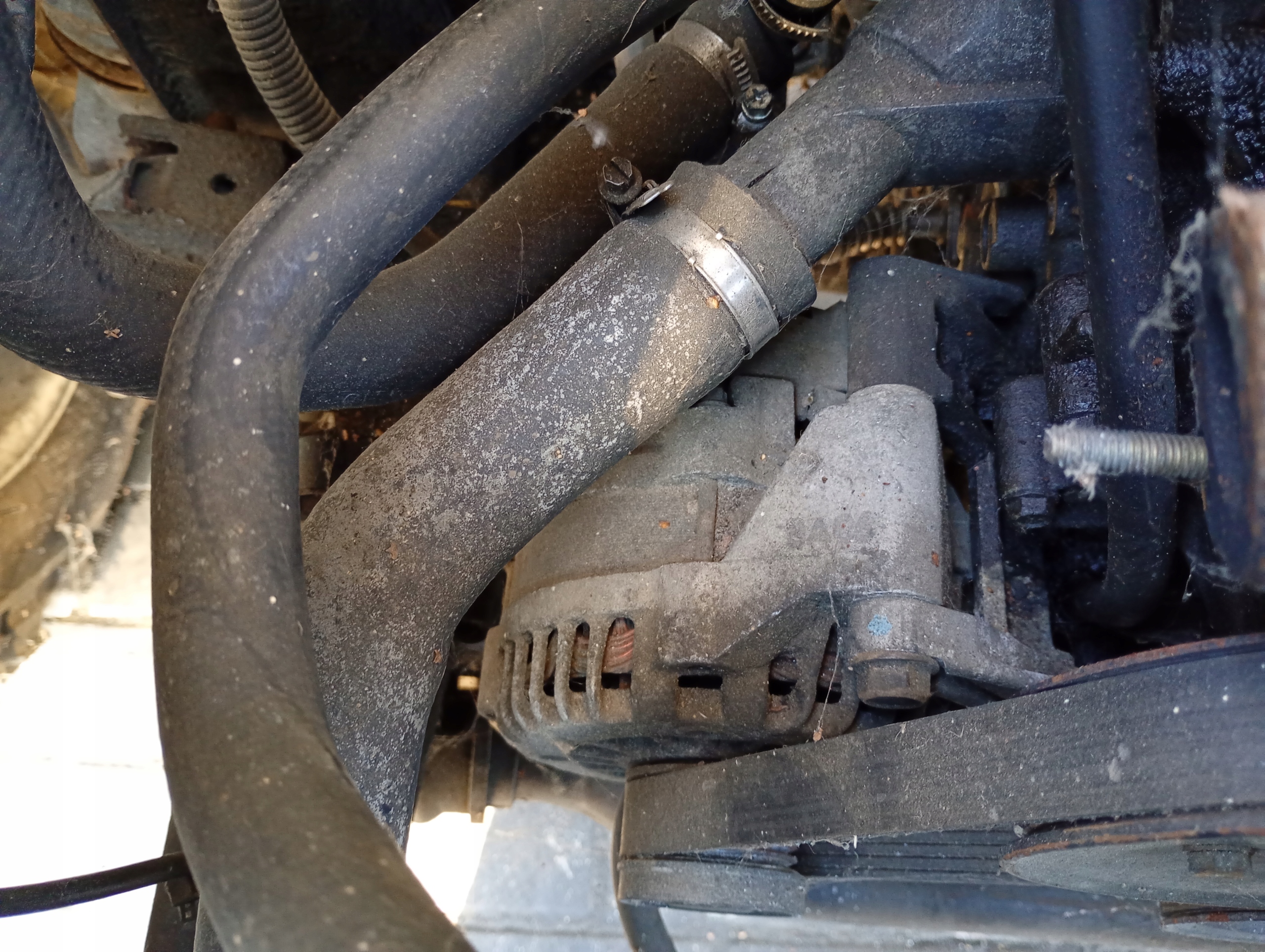 Ssangyong Rexton 1 e 02-07 alternatore 2.7 XDI