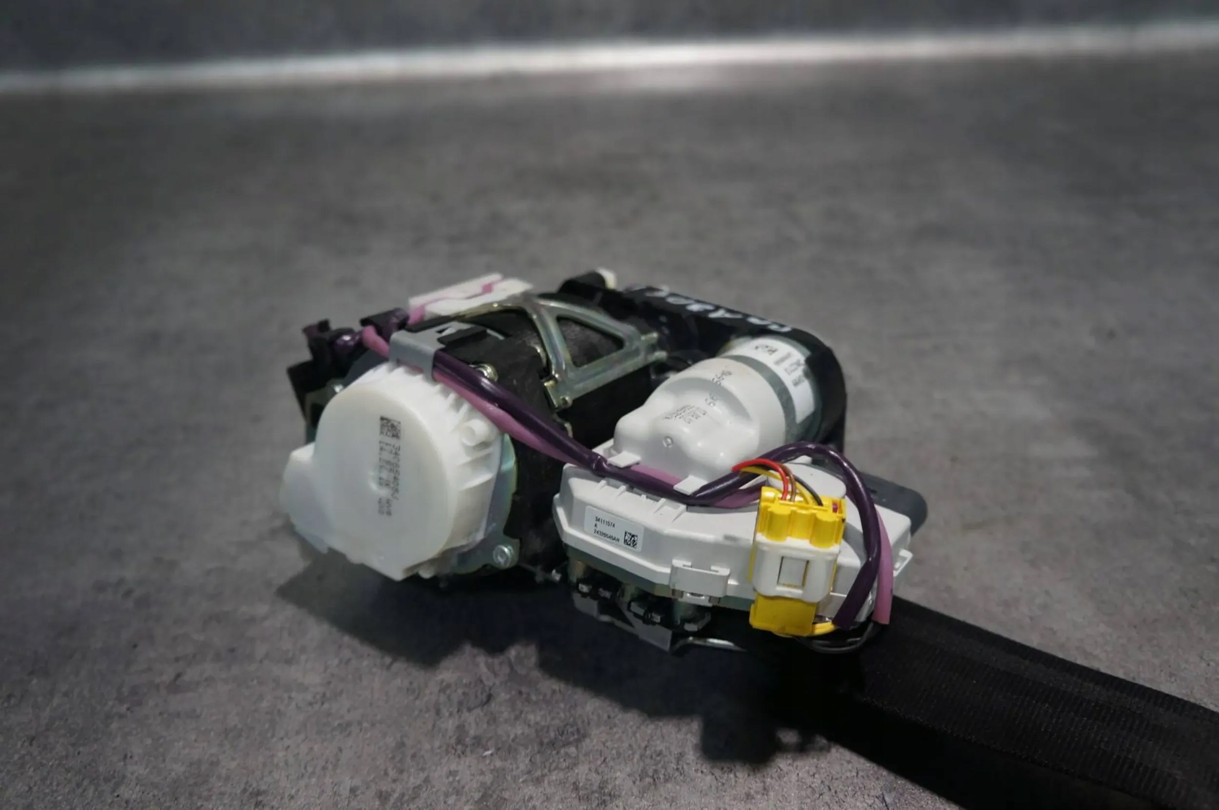 ремень безопасности передний Audi A8 S8 D4 (4H) 4H0857706A