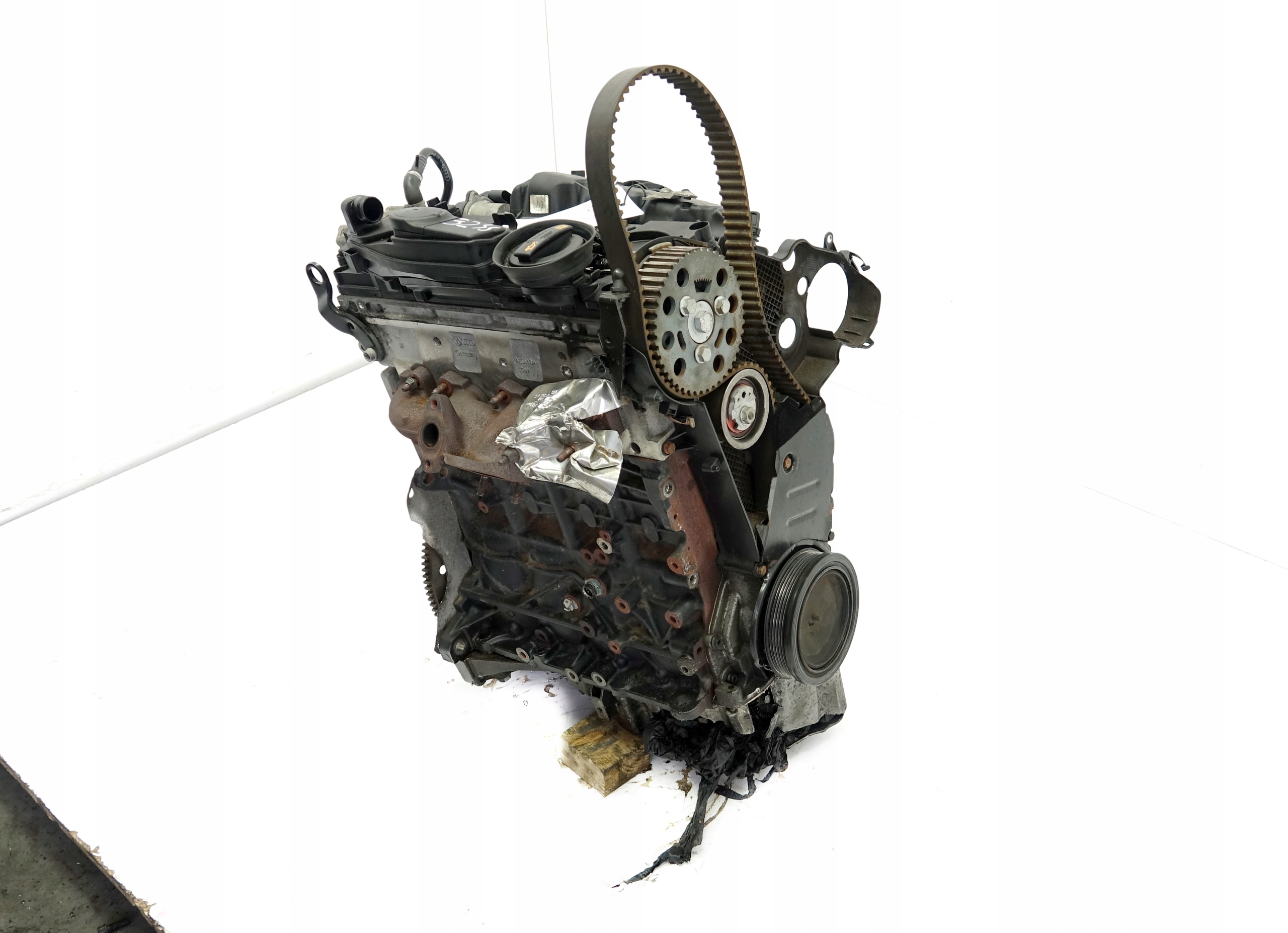 engine AUDI A4 B8 A5 Q5 2.0 TDI CAG