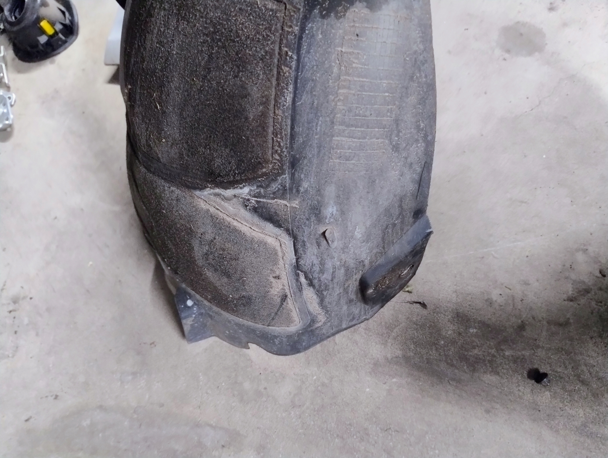mudguard front front left OPEL ASTRA J IV 13271310 13271312