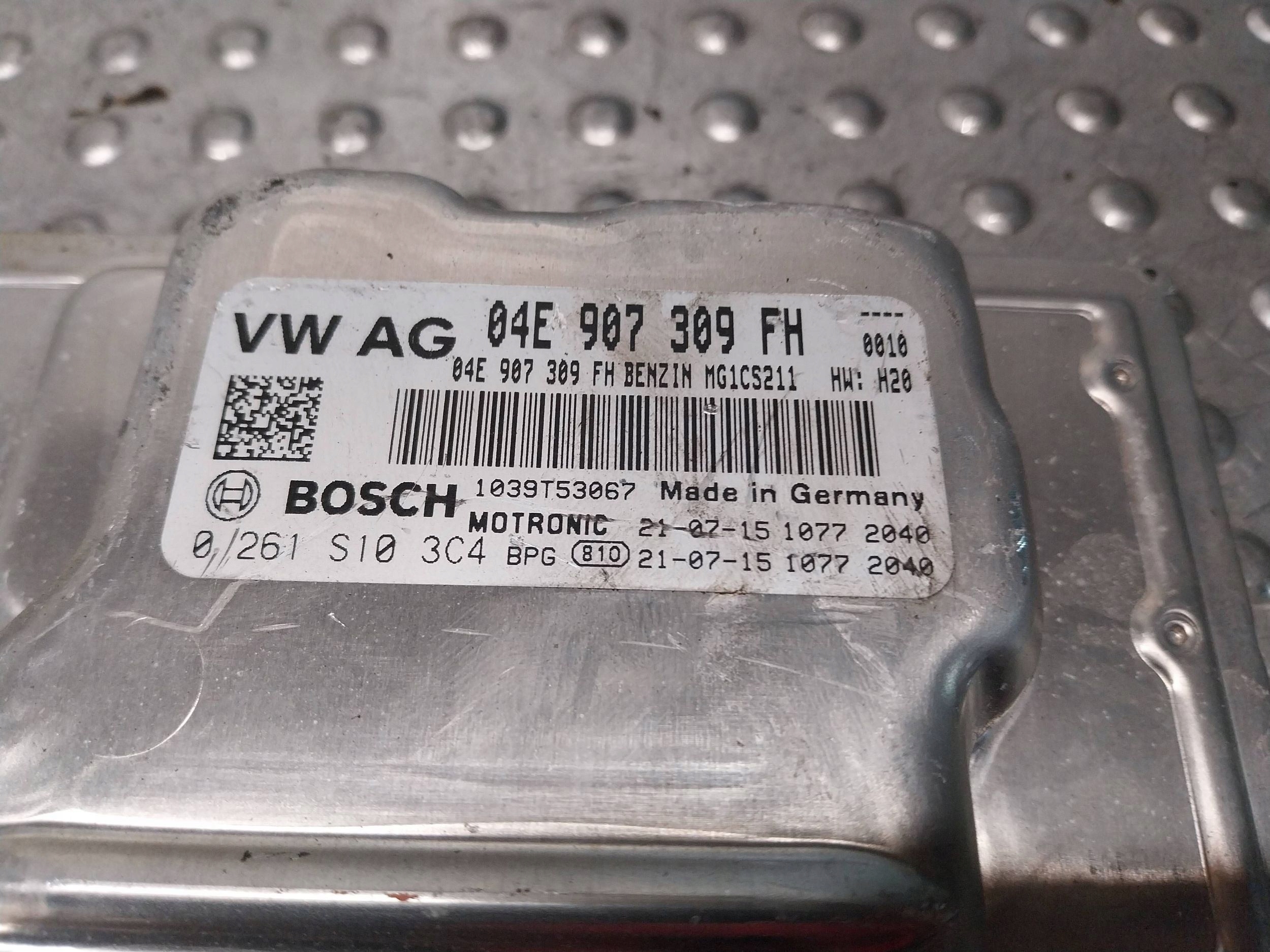 computer control unit of the engine 04E907309FH VW T7 MULTIVAN 1.4 E- HYBRID