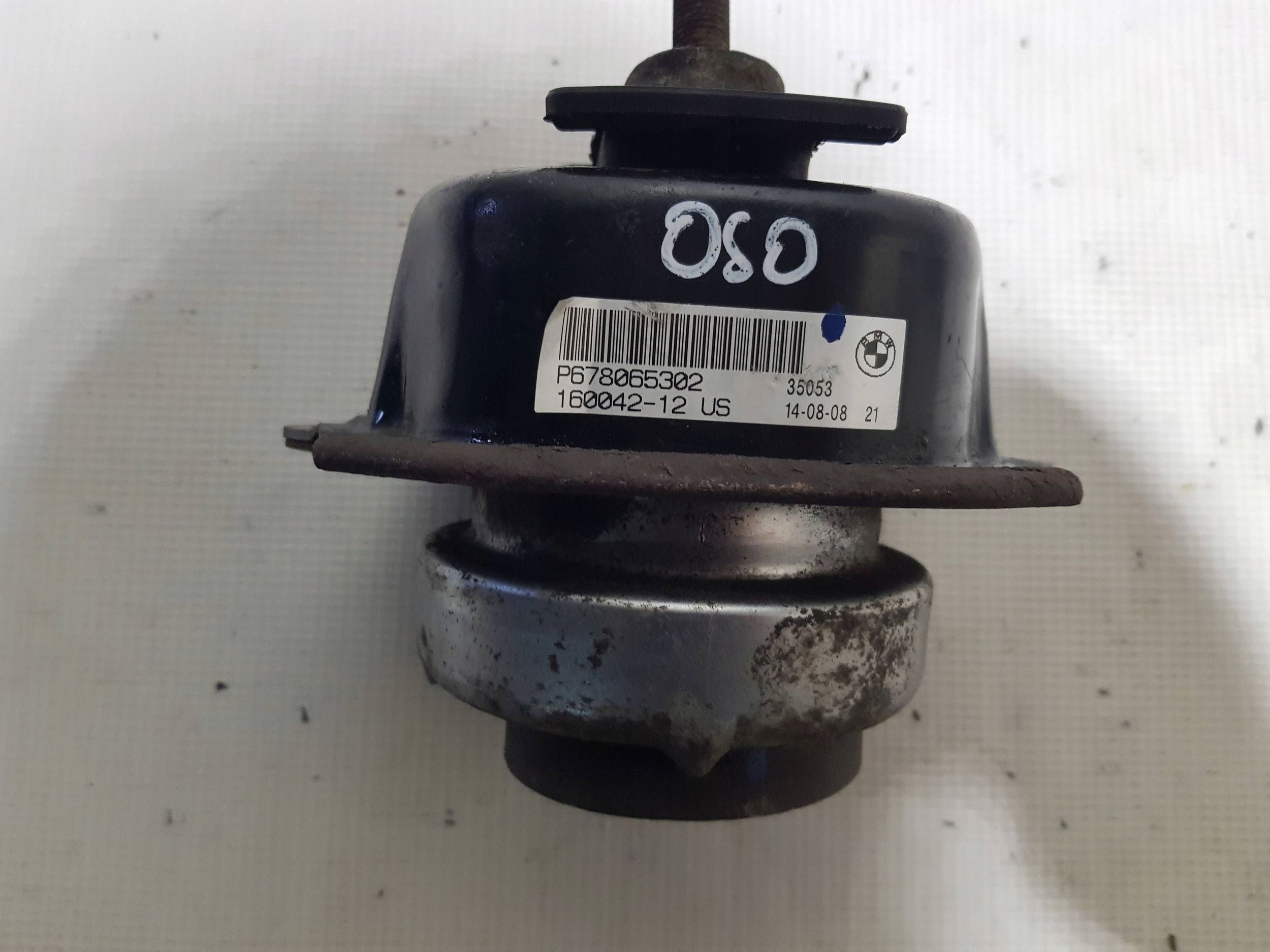 engine mount front BMW X5 E70 X6 E71 678065302 P678065302