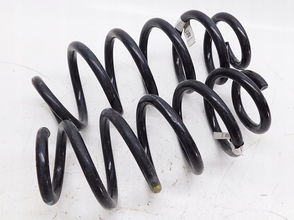 2x пружины зад - ALFA ROMEO GIULIA 2.2d