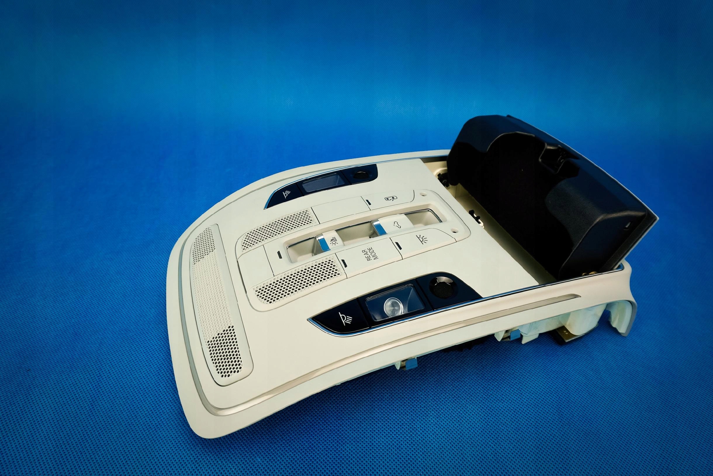 Oswietlenie light cabs Audi A8 4H0947135N ET1