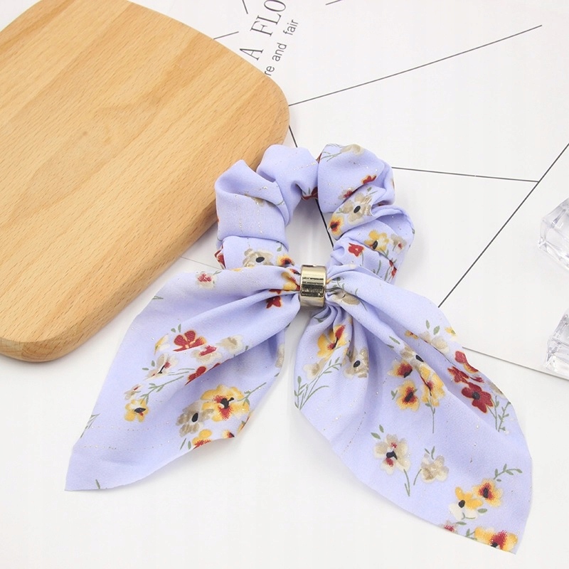 GUMKA FROTKA DO WŁOSÓW SCRUNCHIES apaszka 1szt. Kolor dominujący wielokolorowy