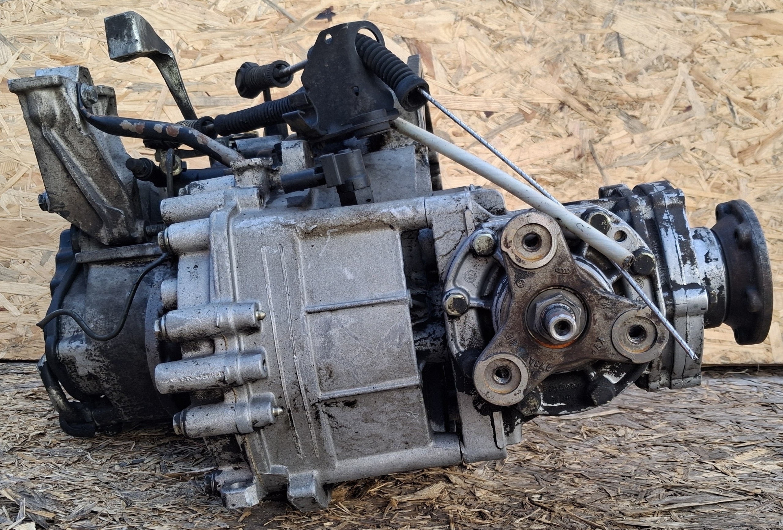 gearbox, VW GOLF IV (1J1) 1.8 4motion EAH