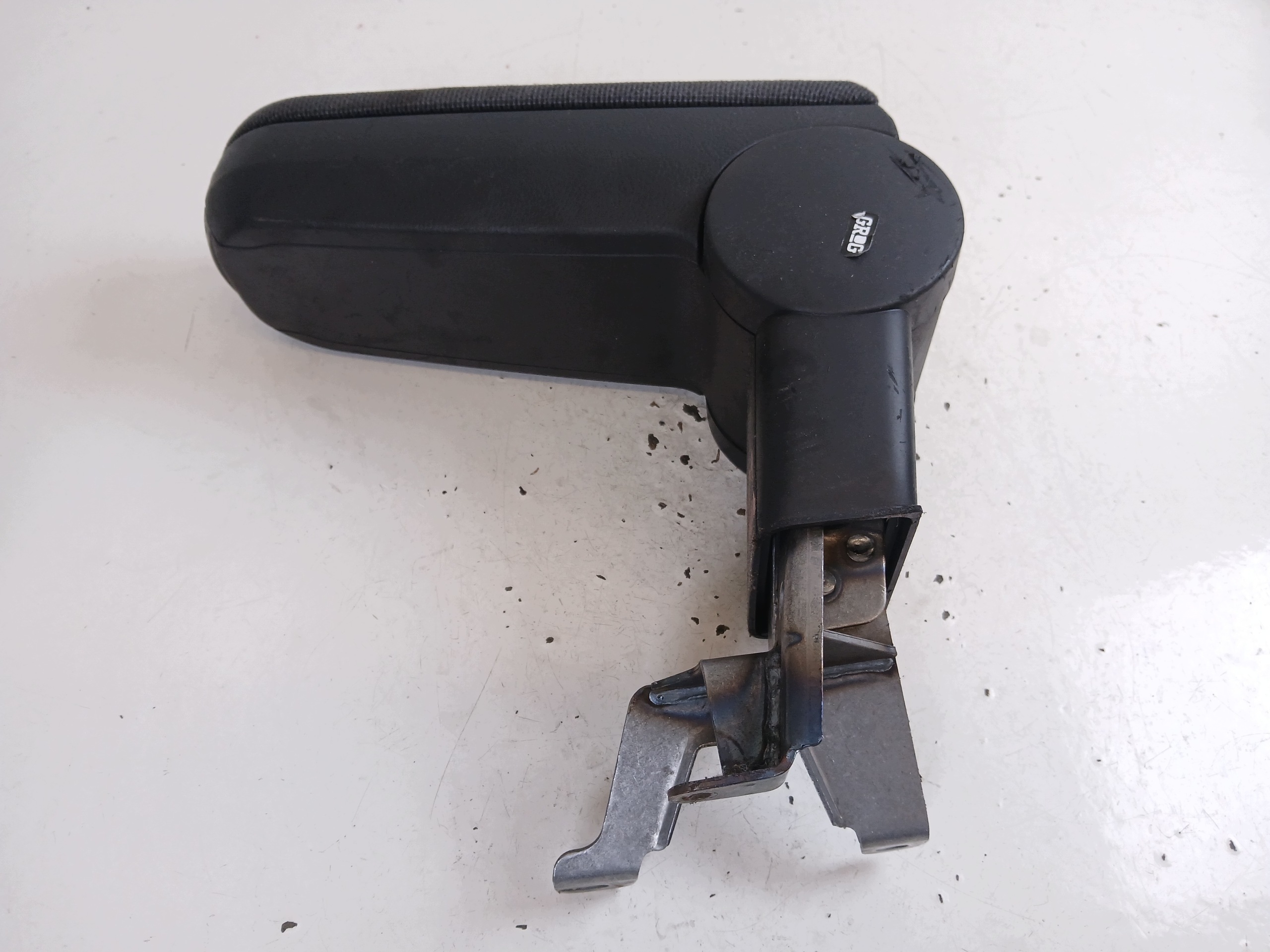 SKODA OCTAVIA e bracciolo cassetto portaoggetti