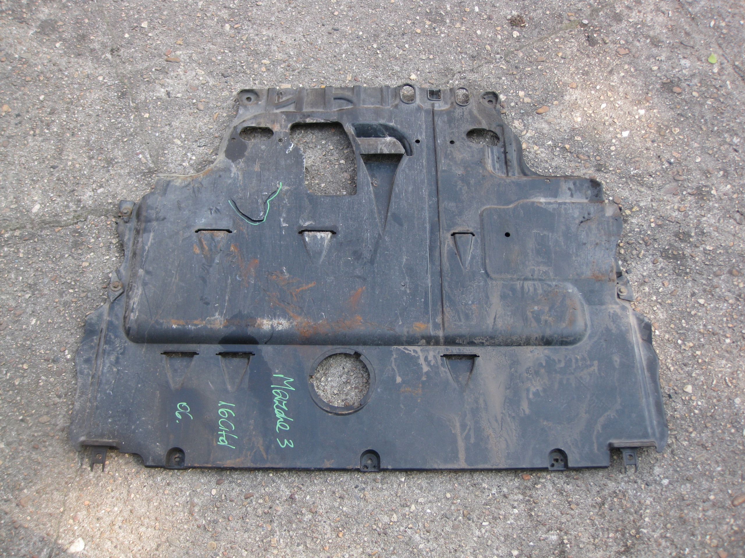 MAZDA 3 BK 1.6 CITD 06R cover lower cover below engine BP8F56110