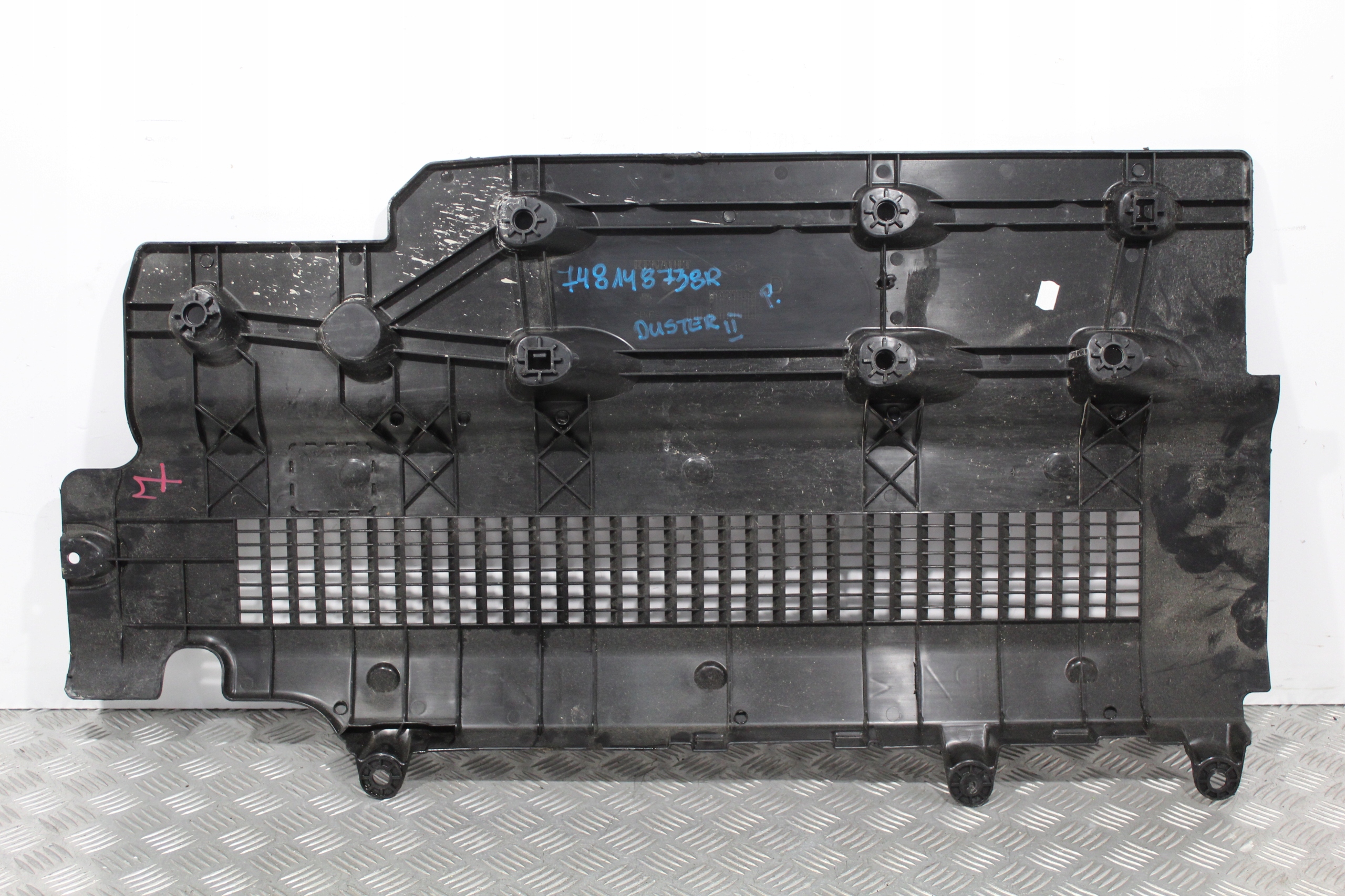 cover chassis right DACIA DUSTER II 748148738R