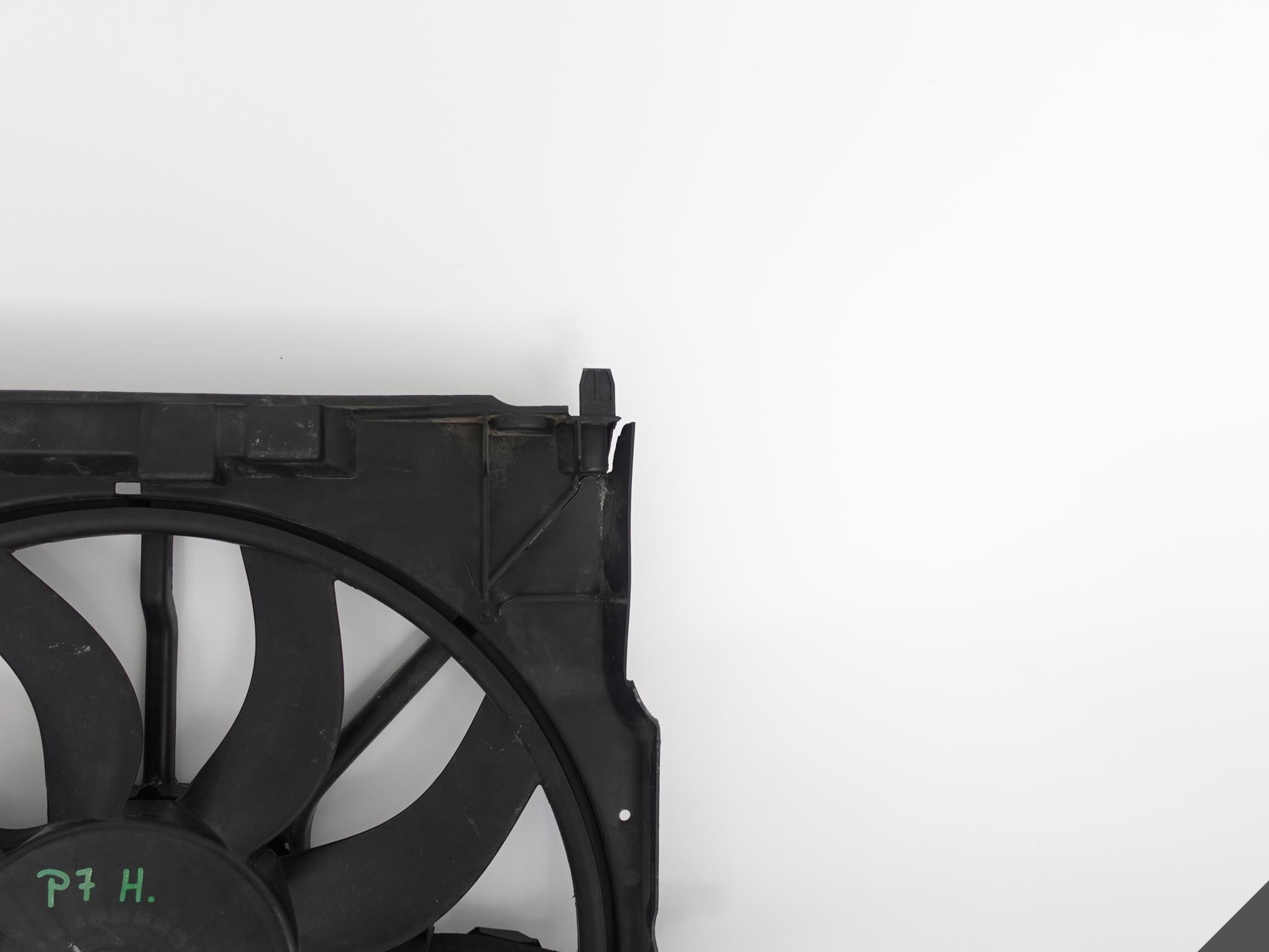 BMW X5 F15 E70 X6 F16 E71 WENTYLATOR 7634471 850W Typ samochodu 4x4/SUV Samochody osobowe