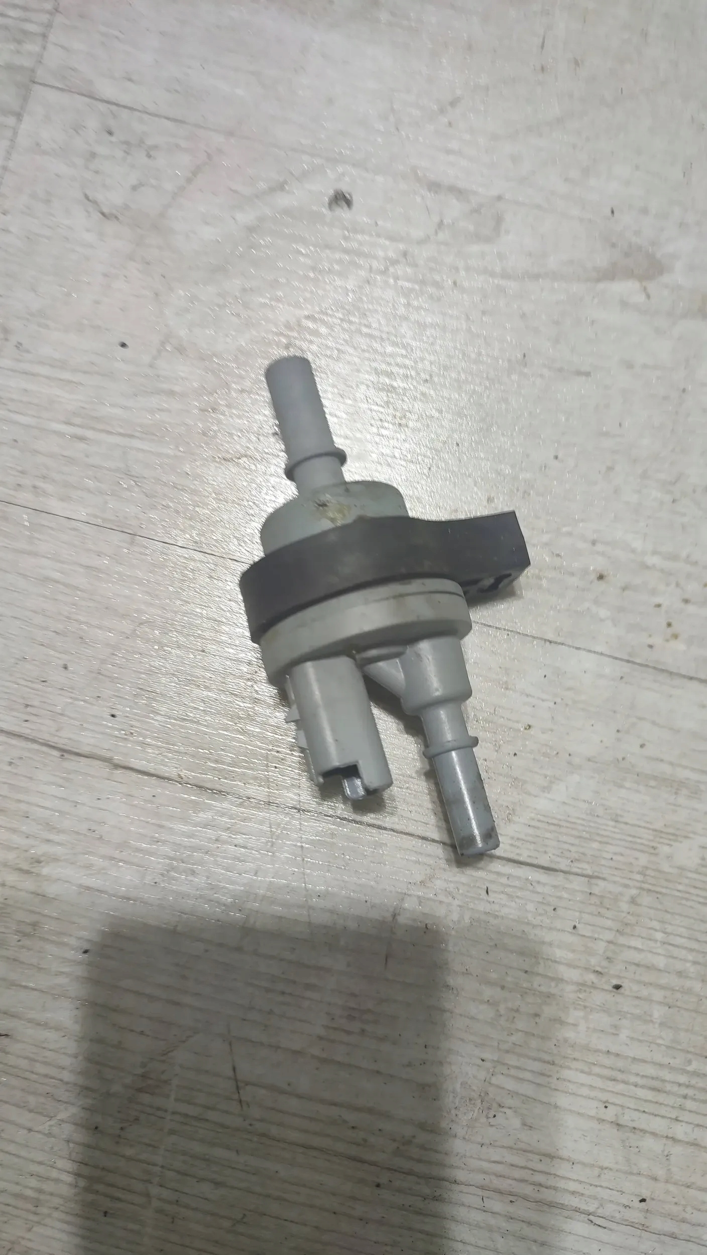Opel Corsa F 1.2 22r. Sensor Unterdruck