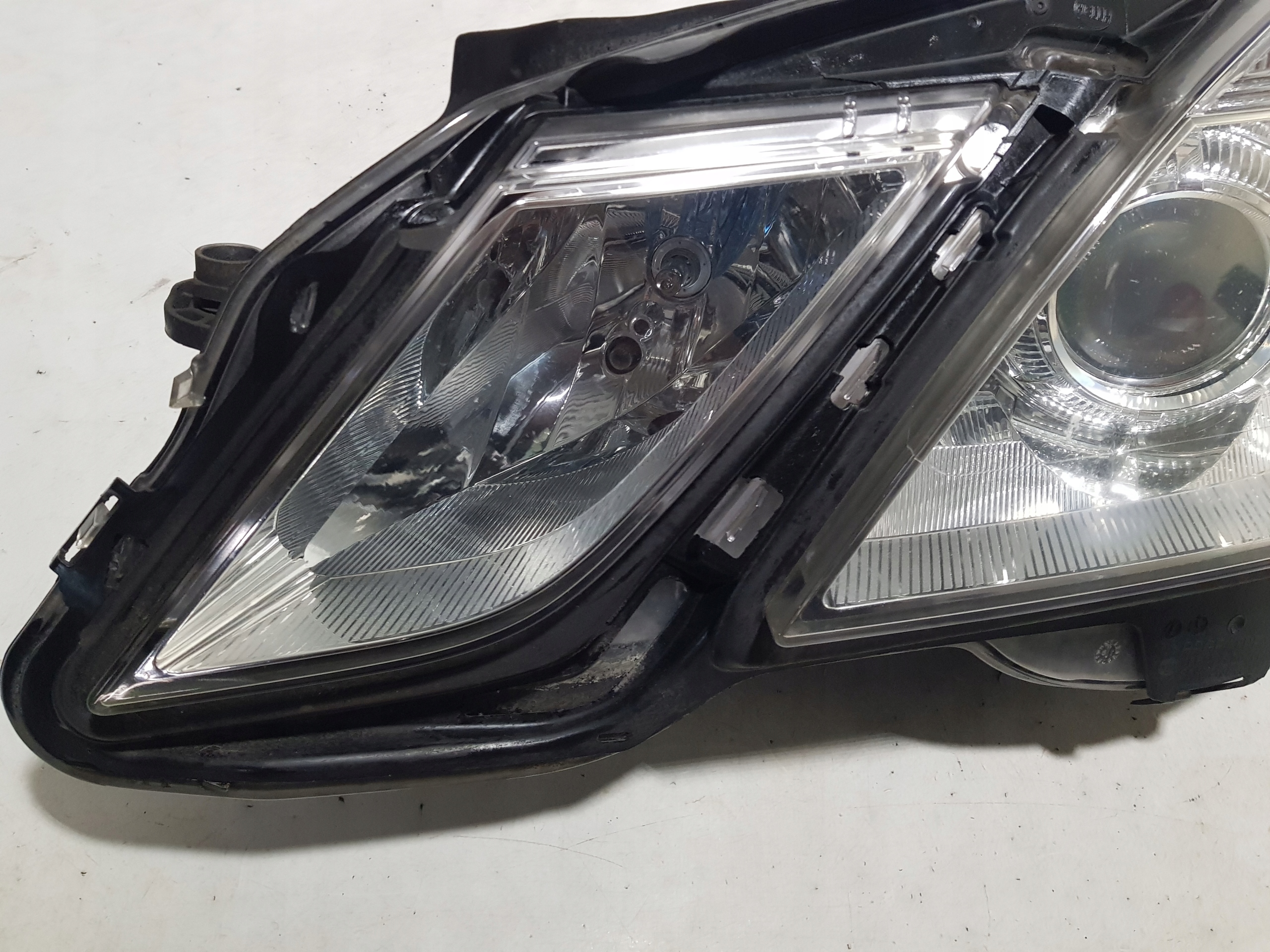 MERCEDES W212 light H7 left front UK