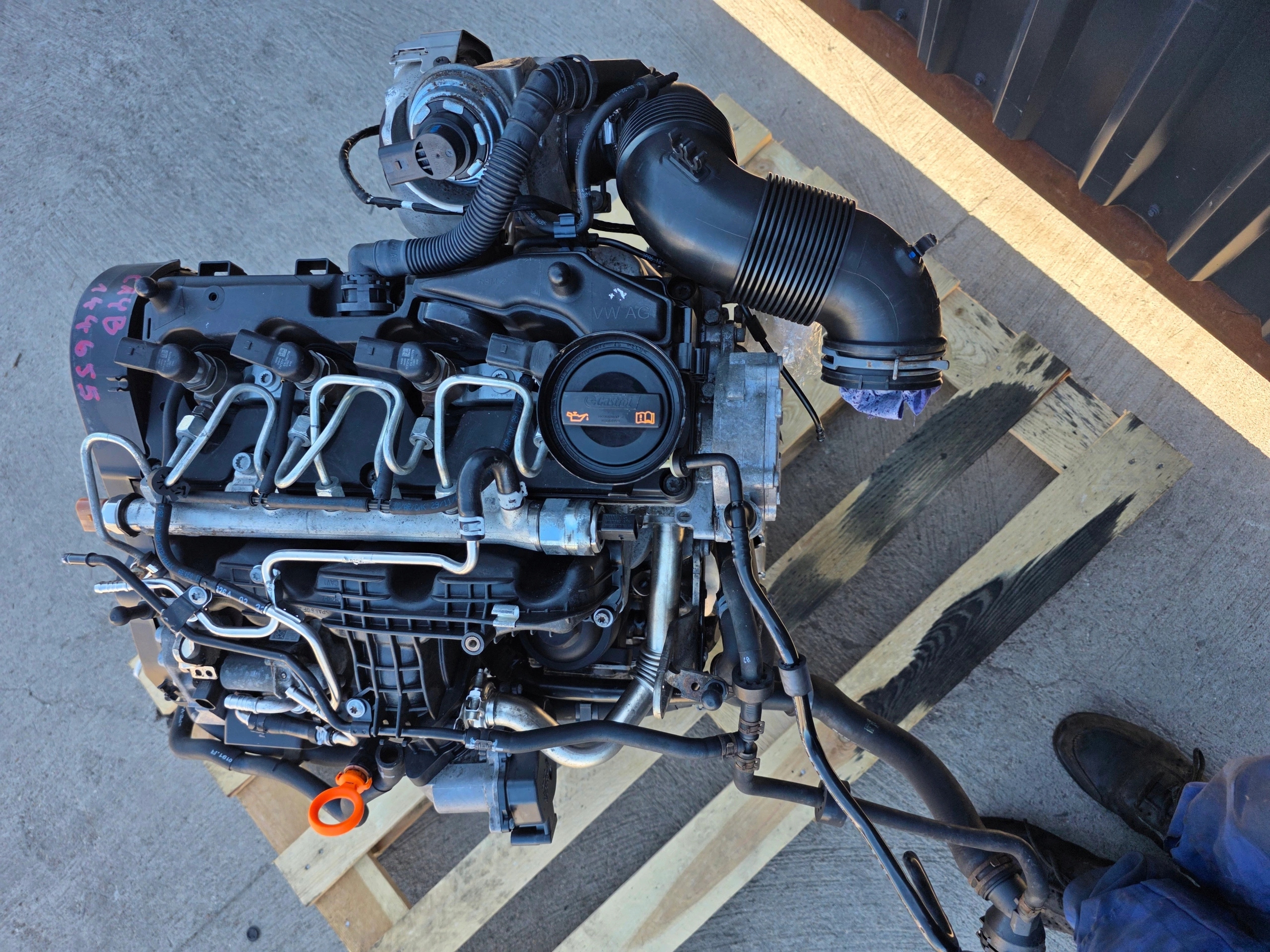 engine complete AUDI VW SEAT SKODA 1.6 TDI CAY CAYB 144655KM original !!!