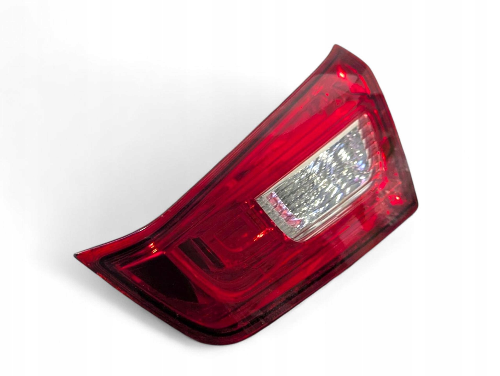light rear to the bonnet right side Mitsubishi ASX 2010 8336A088