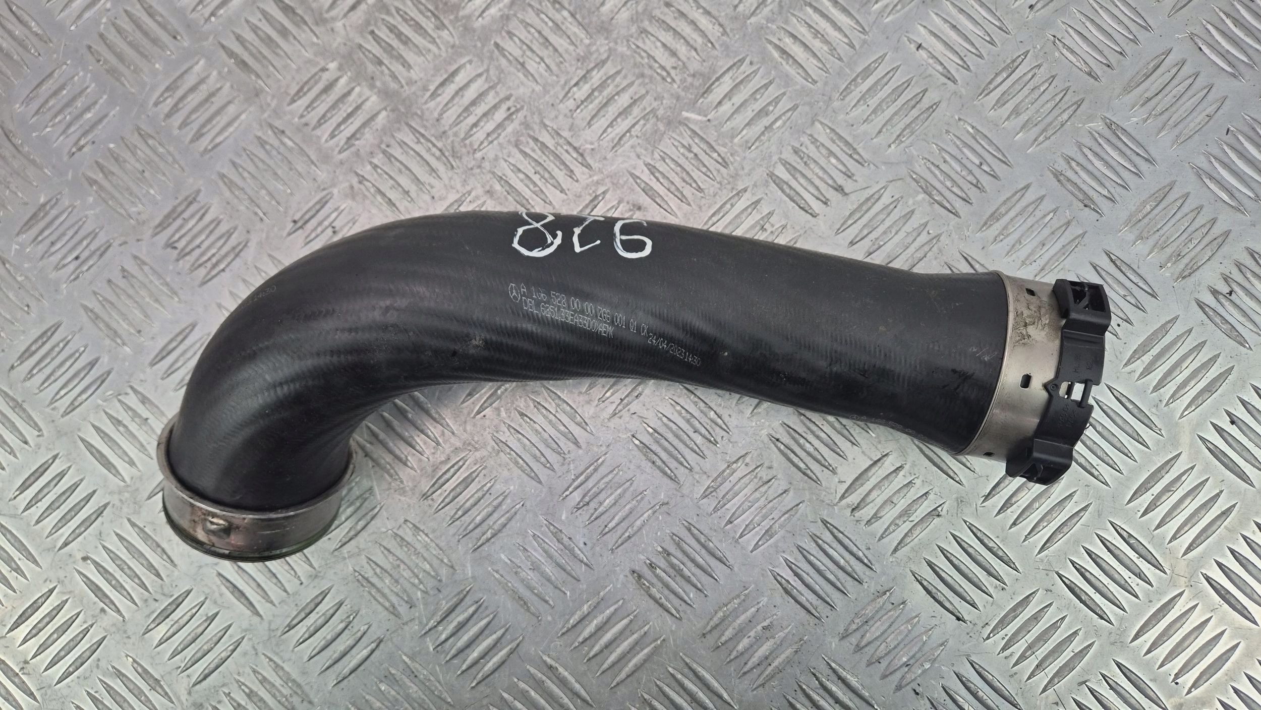 Mercedes ML350d W166 hadice intercoolera A1665280000 OM642.826