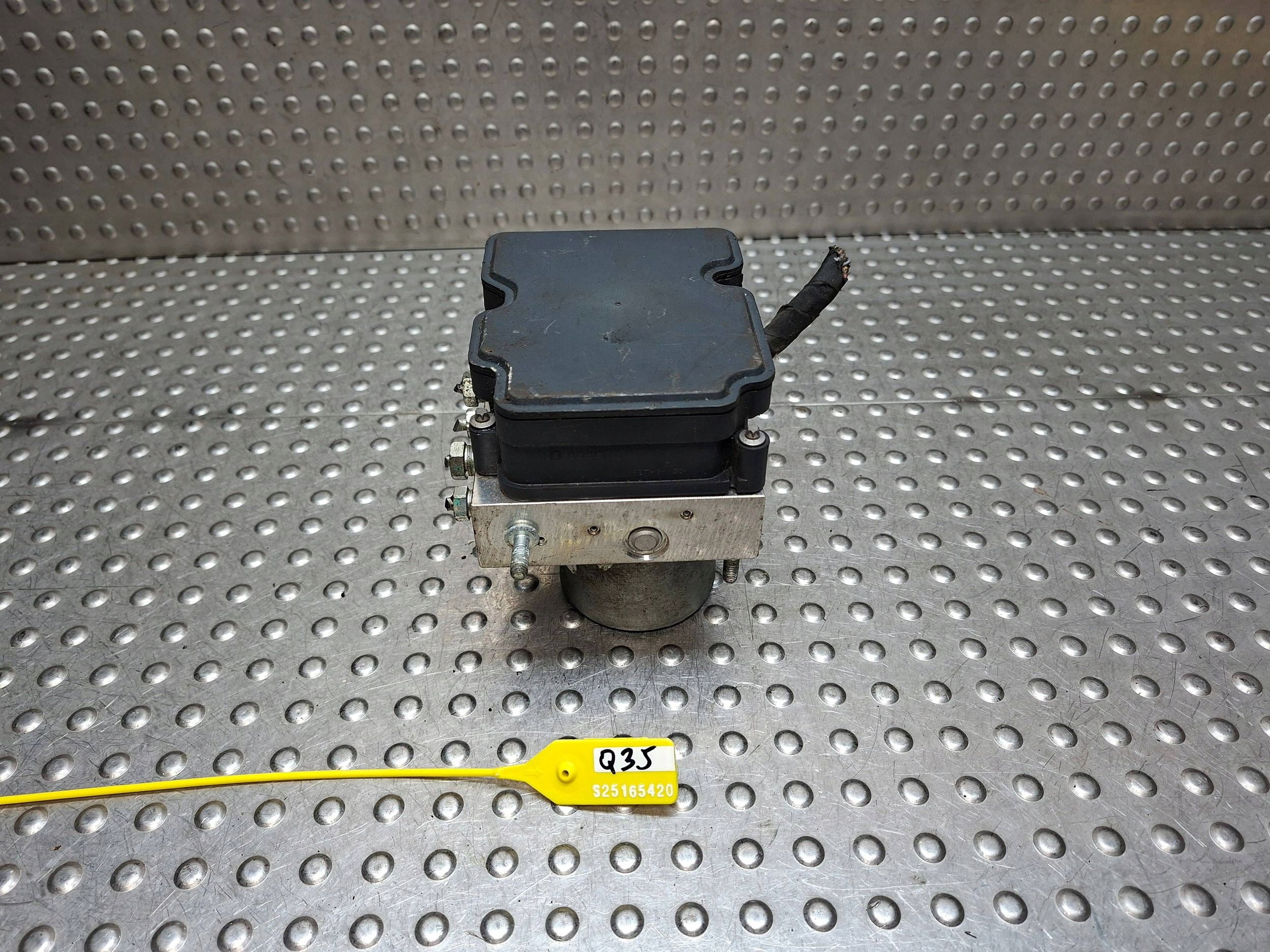 pump control unit ABS MG ZS 17- 11037575 0265956499