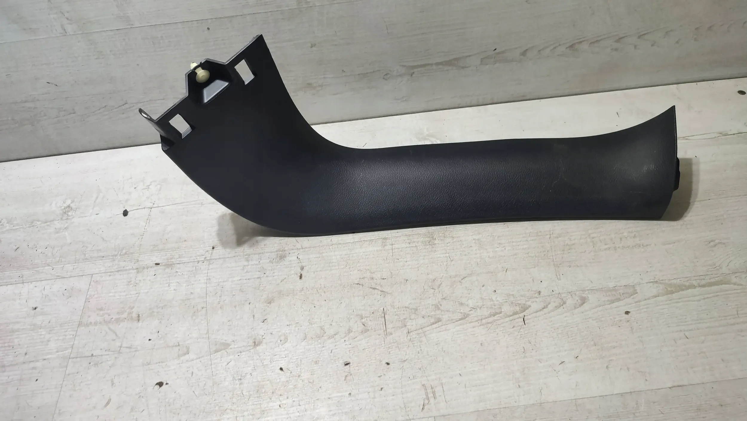 Jeep Cherokee KL 15r. 2.0d upholstery bonnet boot right rear part